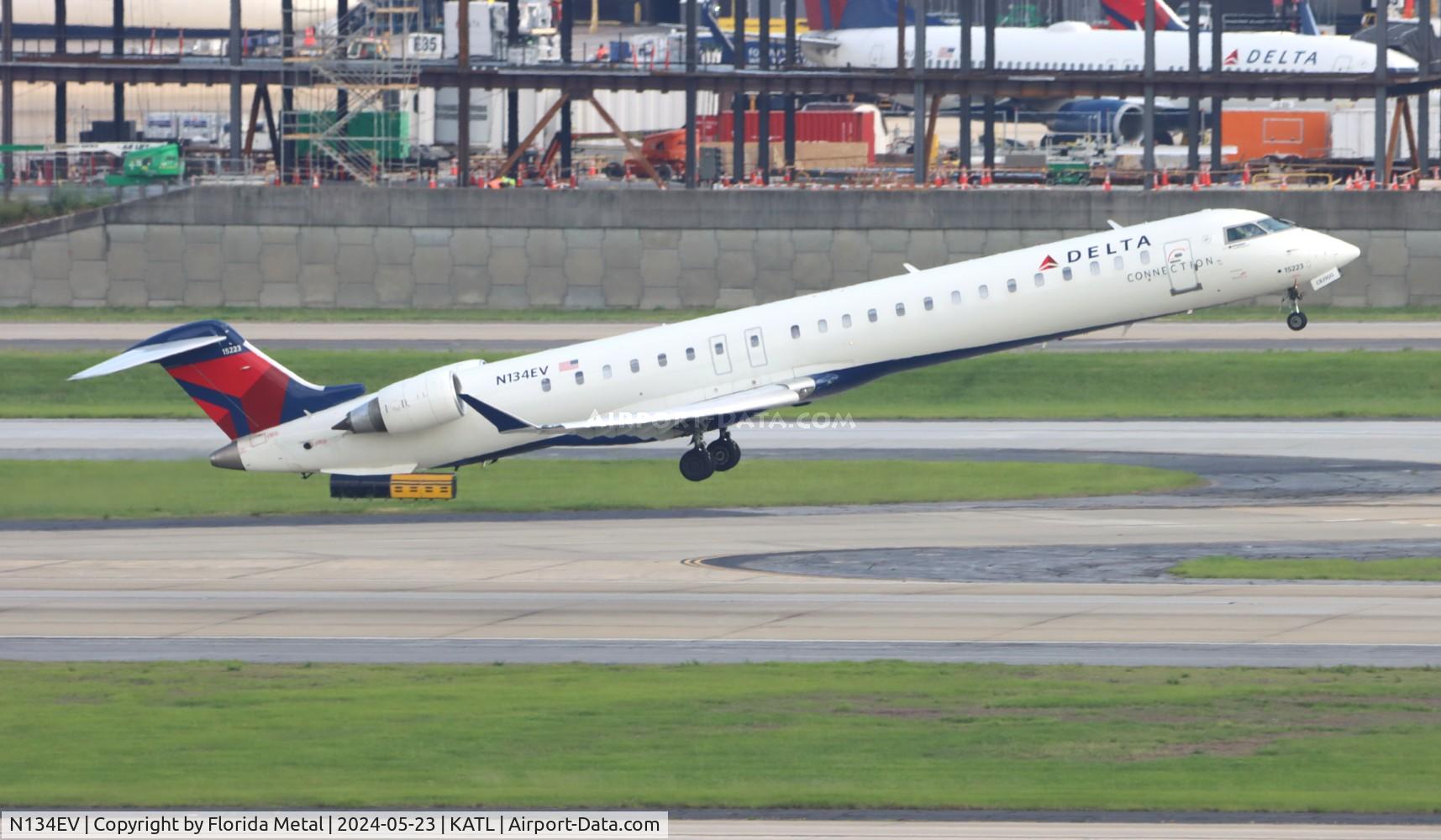 N134EV, 2009 Bombardier CRJ-900ER (CL-600-2D24) C/N 15223, EDV/DAL CRJ9 zx ATL-MGM