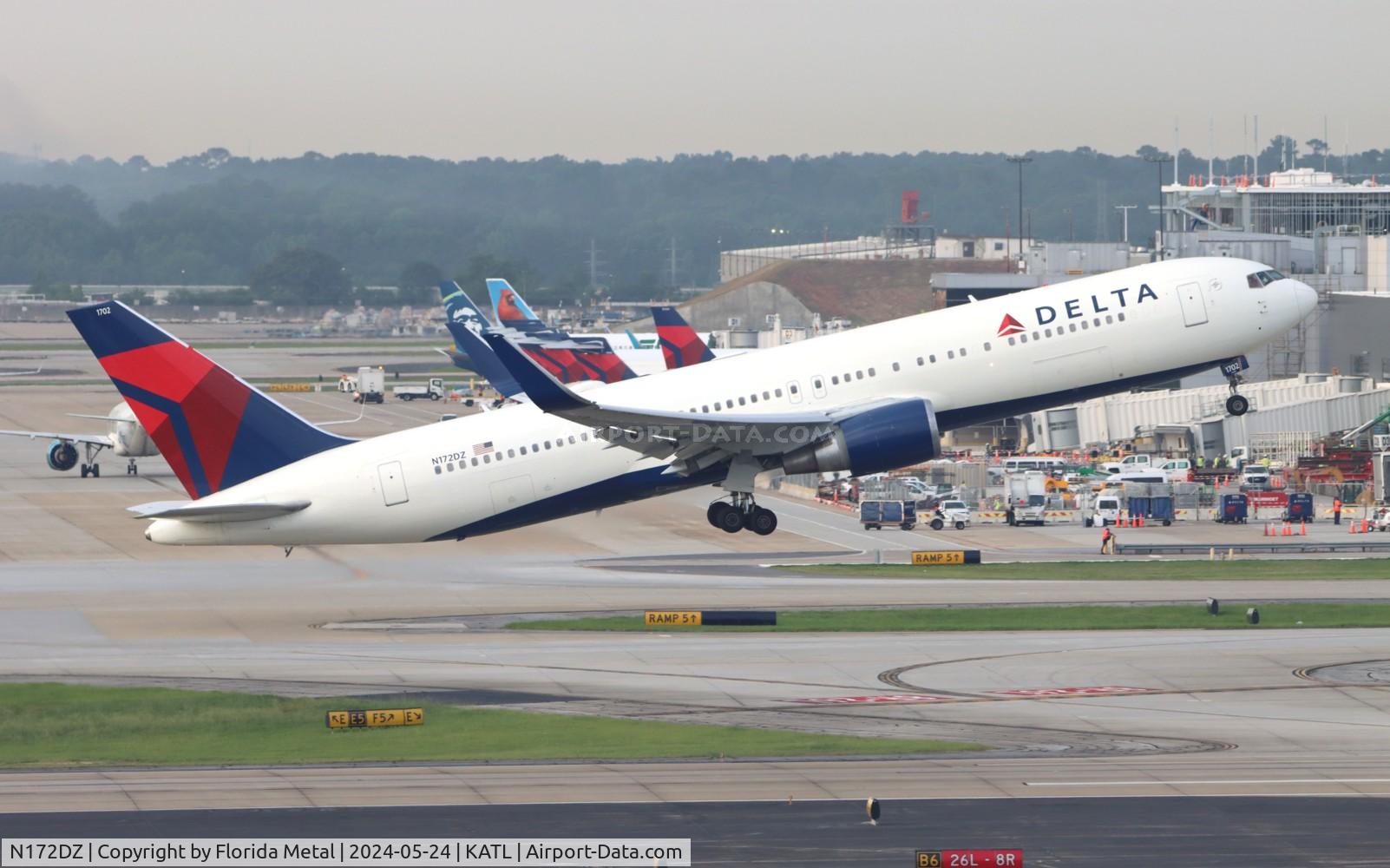N172DZ, 1998 Boeing 767-332 C/N 29691, DAL 763 zx ATL-DTW