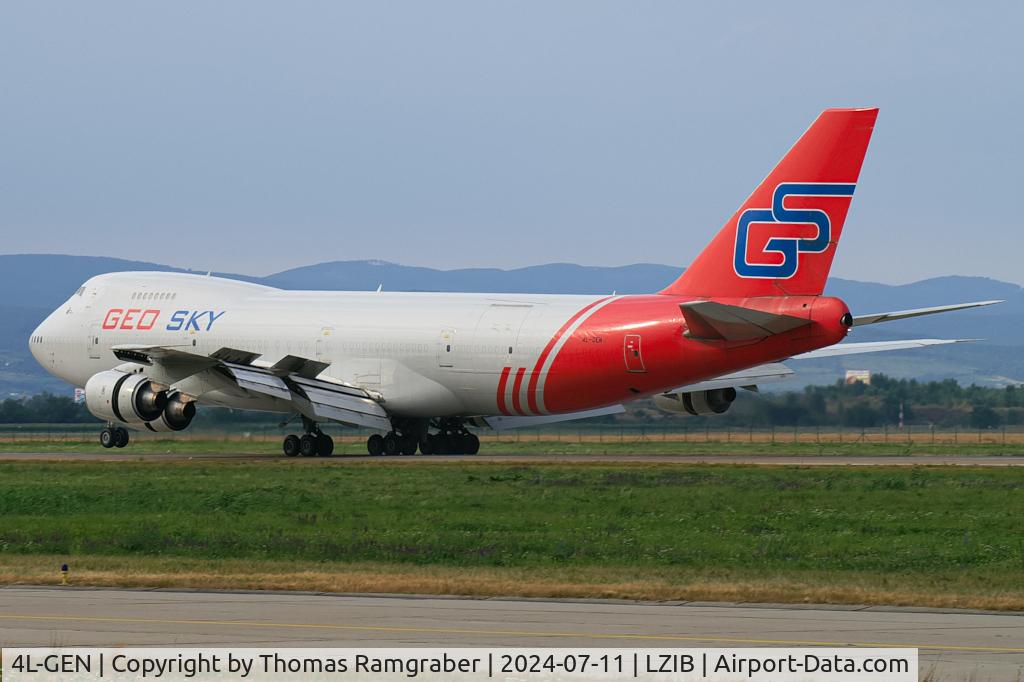 4L-GEN, 1987 Boeing 747-236SF C/N 23735, GeoSky Boeing 747-236B(SF)