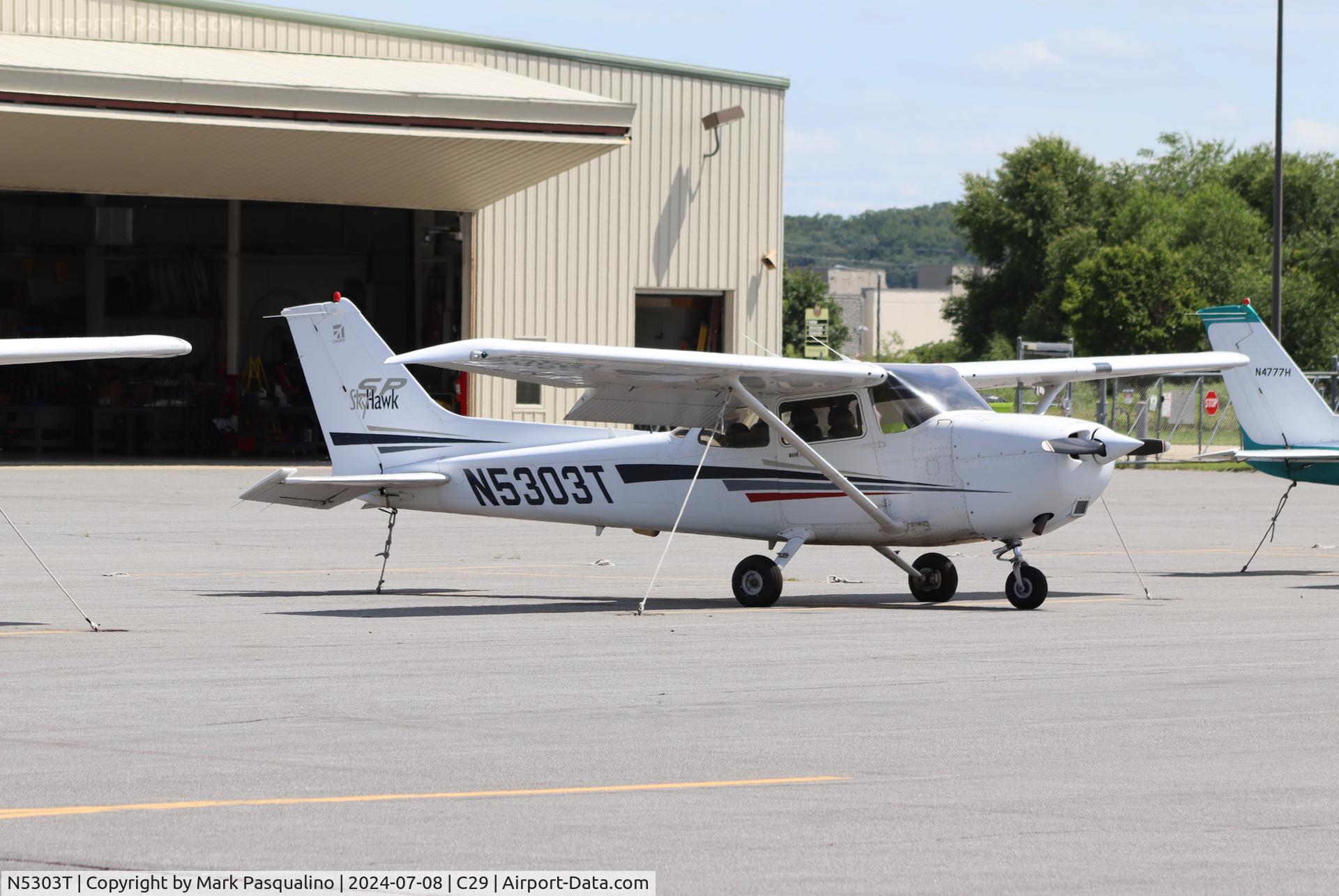 N5303T, 2002 Cessna 172S C/N 172S9255, Cessna 172S