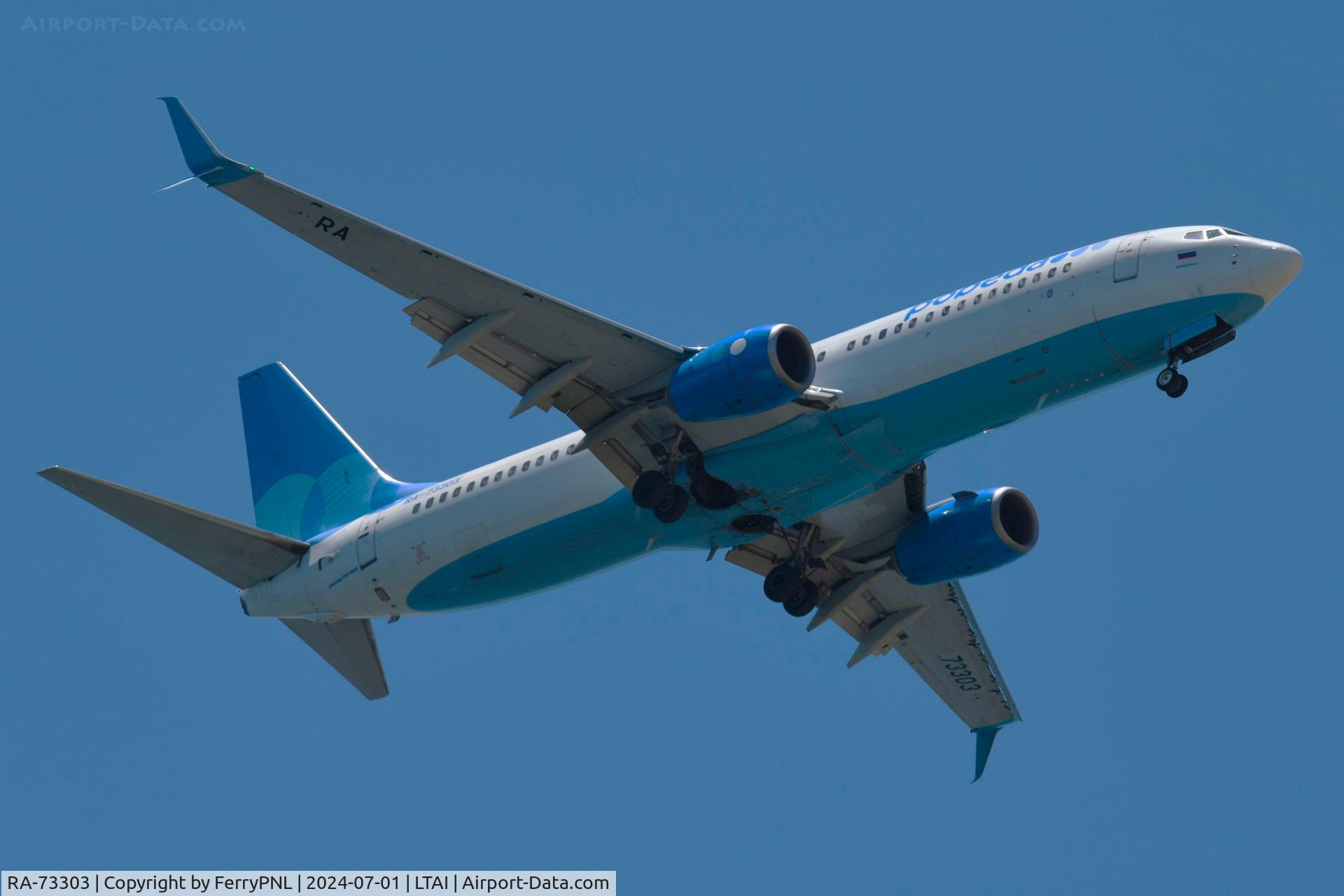 RA-73303, 2017 Boeing 737-8AL(WL) C/N 61789, Arrival of Pobeda B738