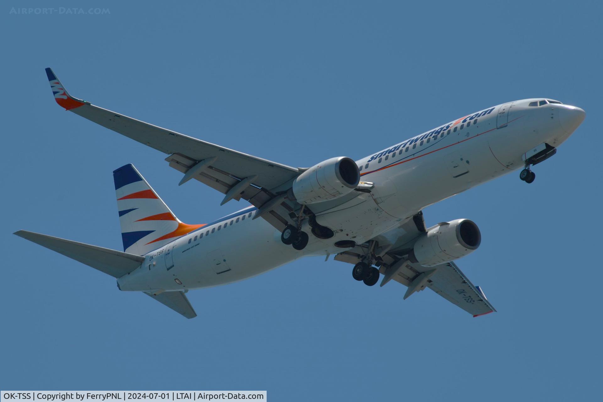 OK-TSS, 2008 Boeing 737-81M C/N 35272, Smartwings B738