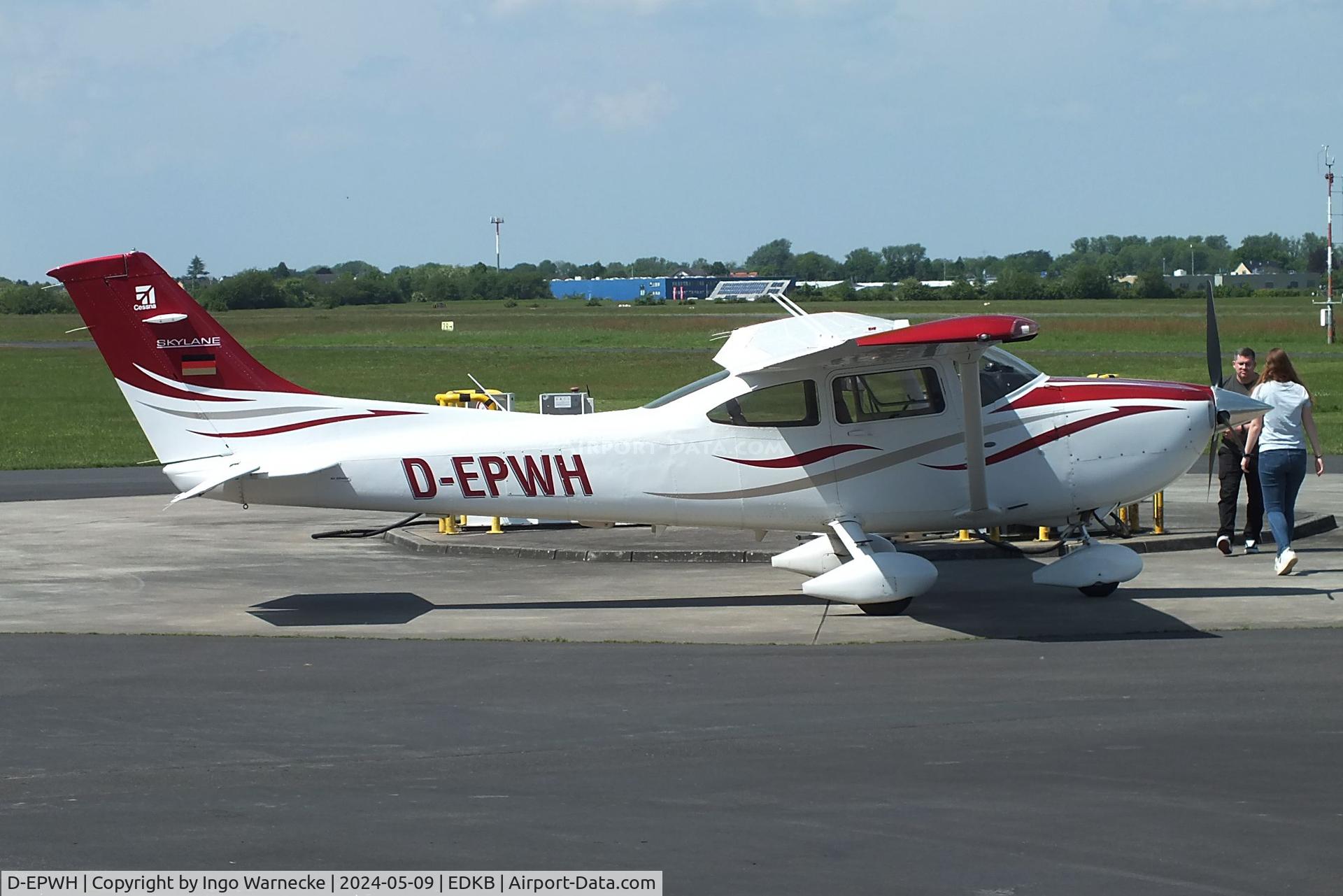D-EPWH, 2008 Cessna 182T Skylane C/N 18282088, Cessna 182T Skylane at Bonn-Hangelar airfield '2405