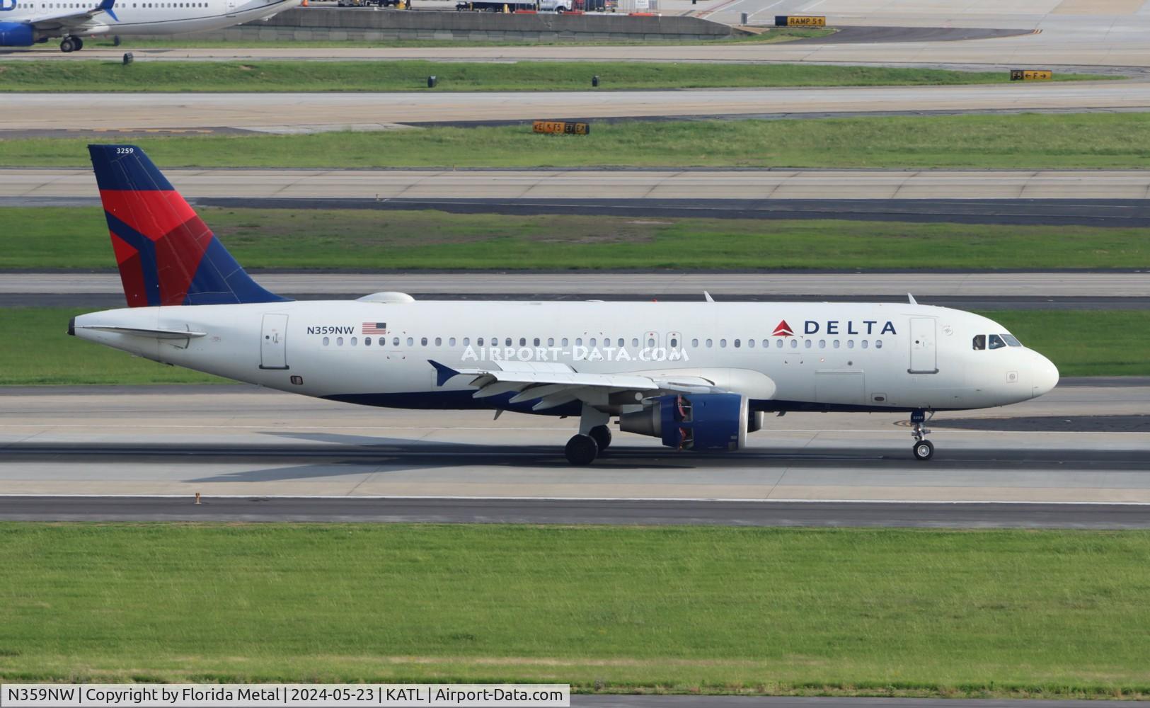 N359NW, 1998 Airbus A320-212 C/N 846, DAL A320 zx IAH-ATL