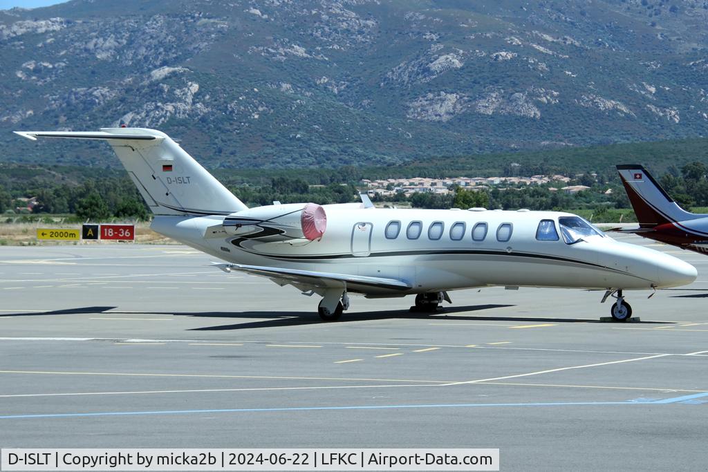 D-ISLT, 2008 Cessna 525A Citation CJ 2+ C/N 525A-0427, Parked