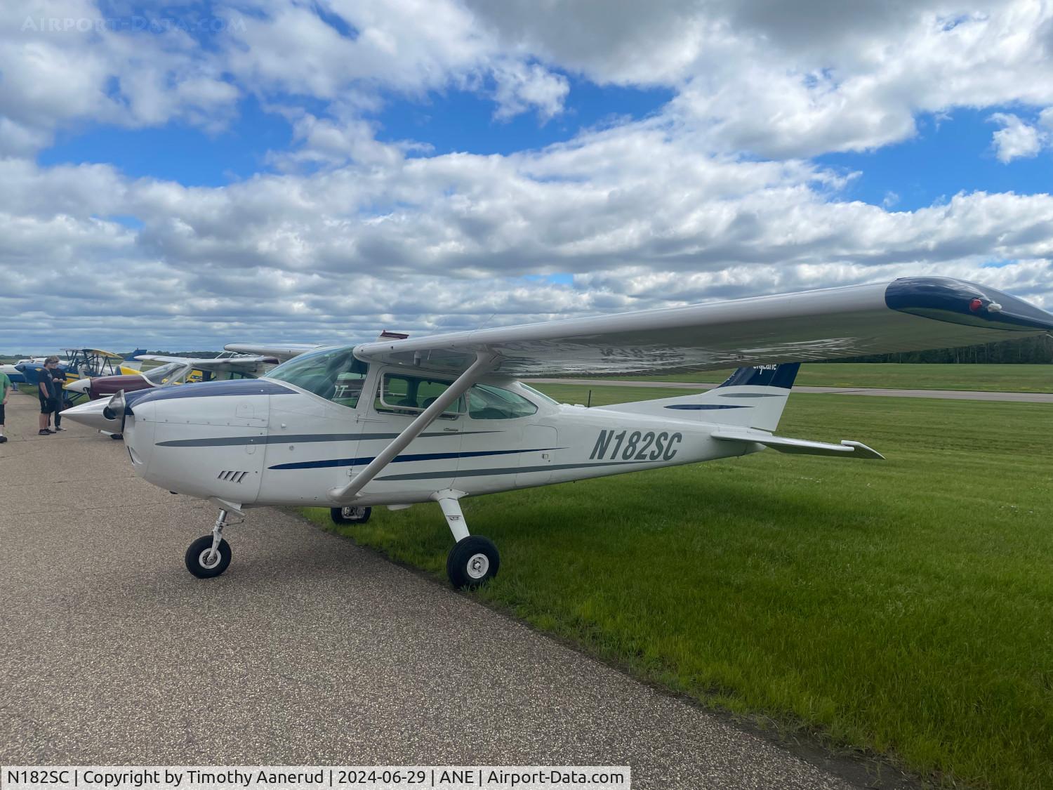 N182SC, 1974 Cessna 182P Skylane C/N 18262864, 1974 Cessna 182P, c/n: 18262864, EAA 237 Pancake Breakfast