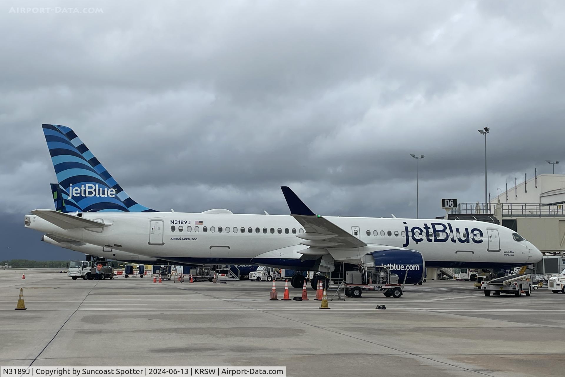 N3189J, 2024 Airbus A220-371 C/N 55274, JetBlue Flight 1530 sits at gate D6 at Southwest Florida International Airport preparing for flight to John F Kennedy International Airport