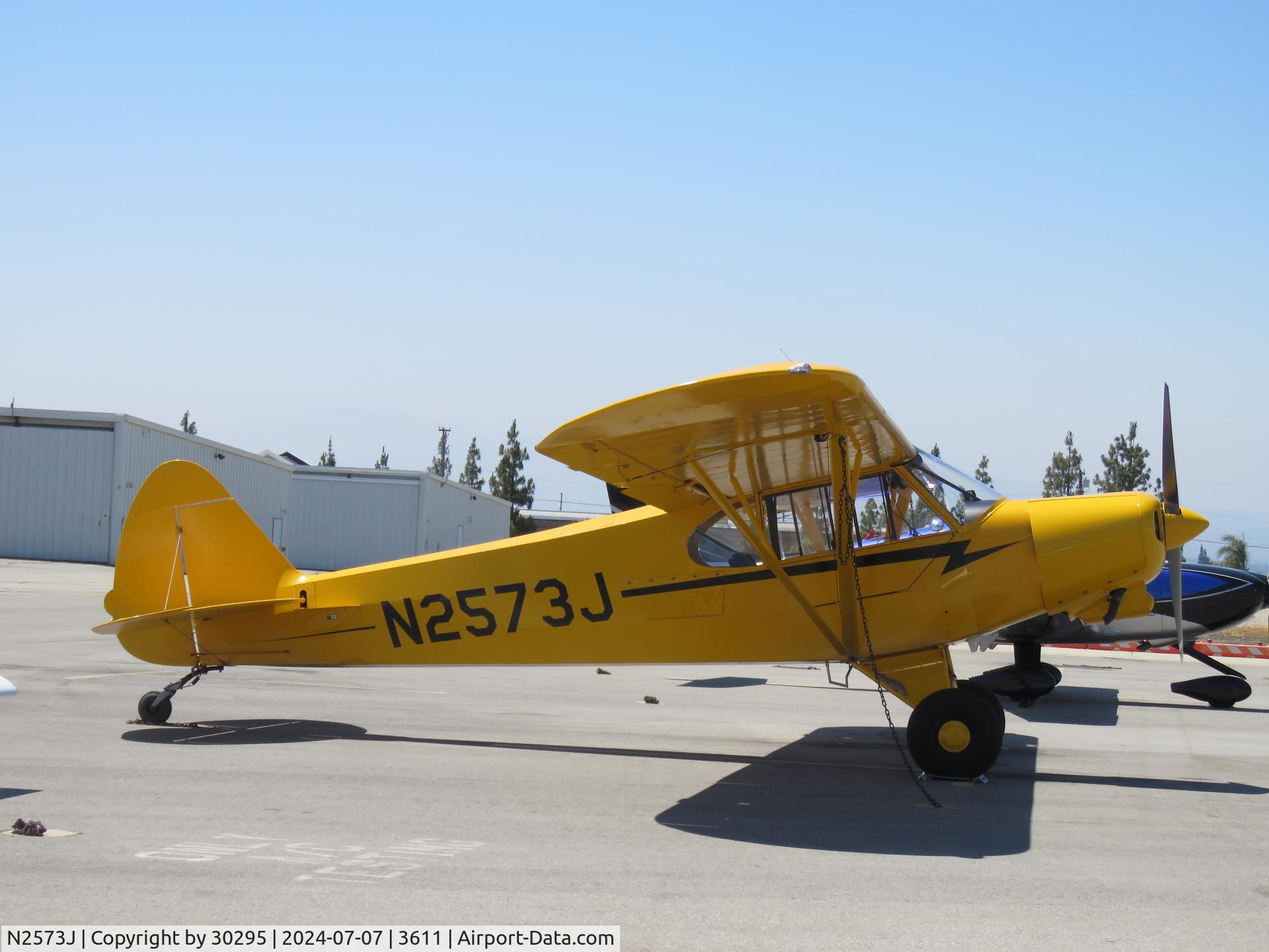N2573J, 1979 Piper PA-18-150 Super Cub C/N 18-7909132, Parked