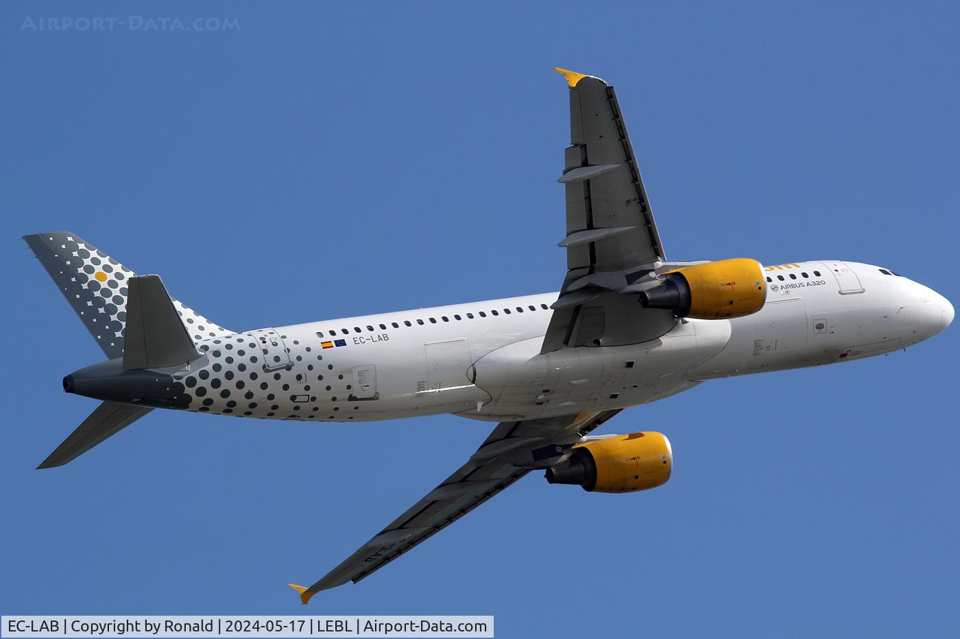 EC-LAB, 2006 Airbus A320-214 C/N 2761, at bcn