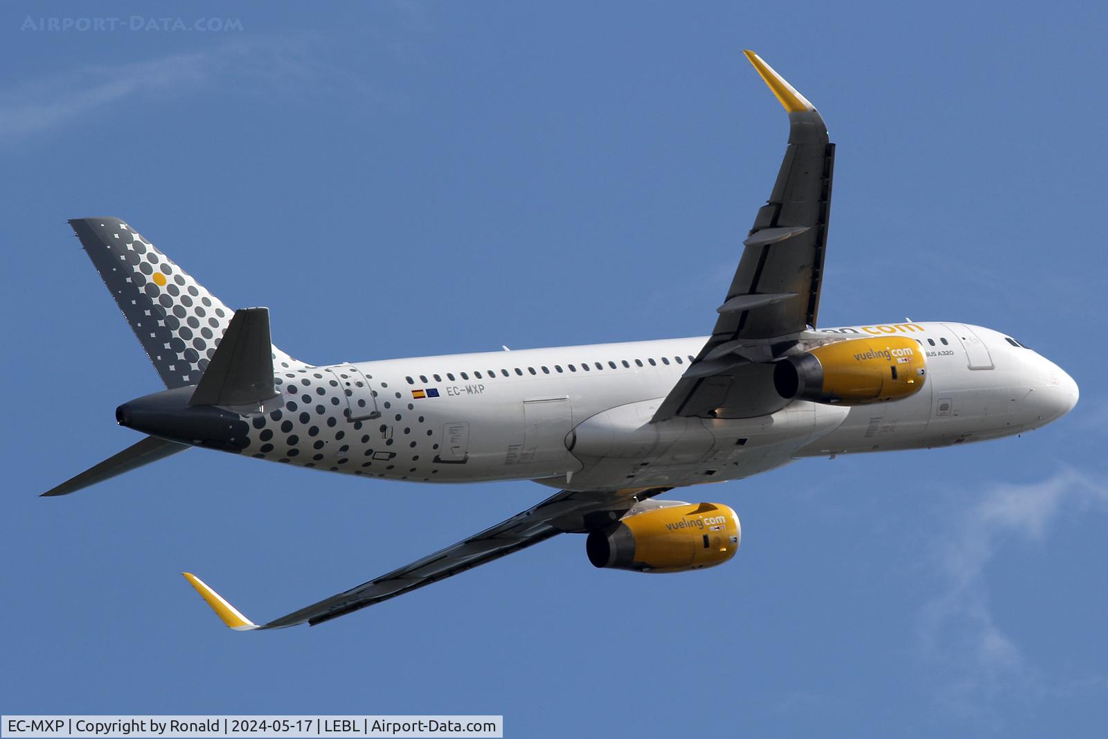 EC-MXP, 2018 Airbus A320-232 C/N 8244, at bcn