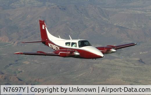 N7697Y, 1965 Piper PA-30 Twin Comanche Twin Comanche C/N 30-780, In Flight