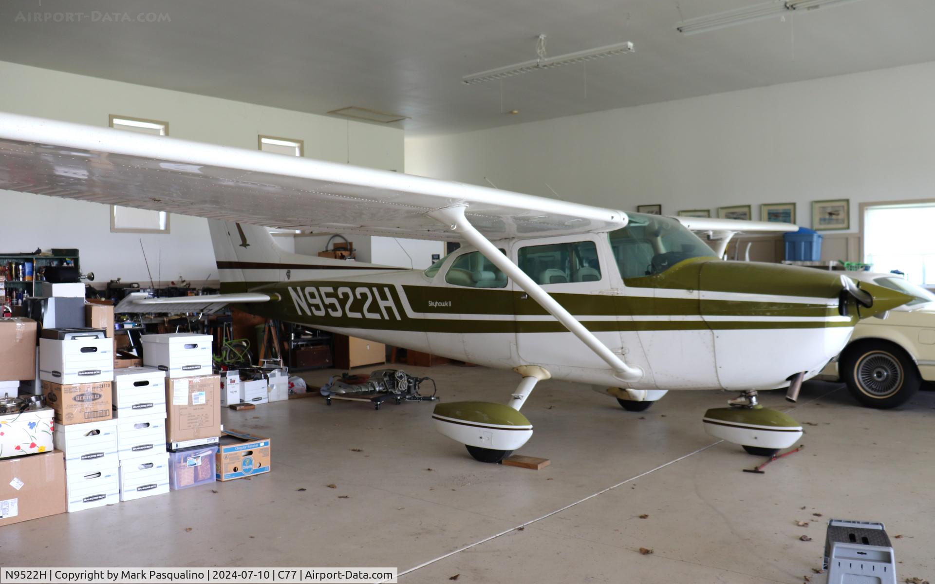 N9522H, 1975 Cessna 172M C/N 17266198, Cessna 172M