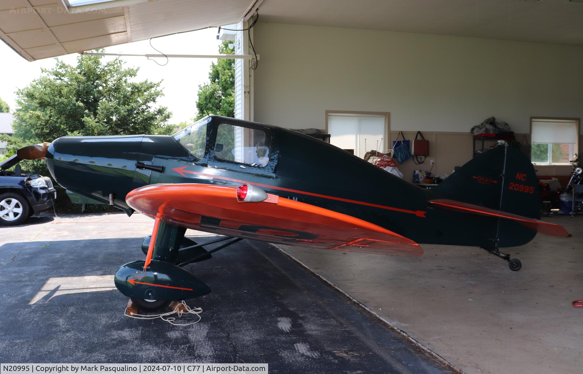N20995, 1942 Dart GC C/N GC-15, Dart GC