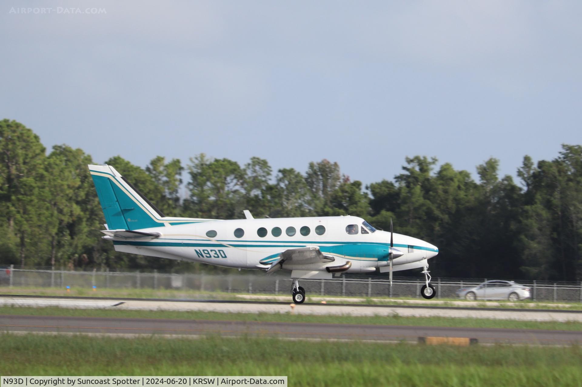 N93D, 1977 Beech B100 King Air King Air C/N BE-23, King Air N93D arrives on Runway 6 at Southwest Florida International Airport following flight from Orlando Executive Airport