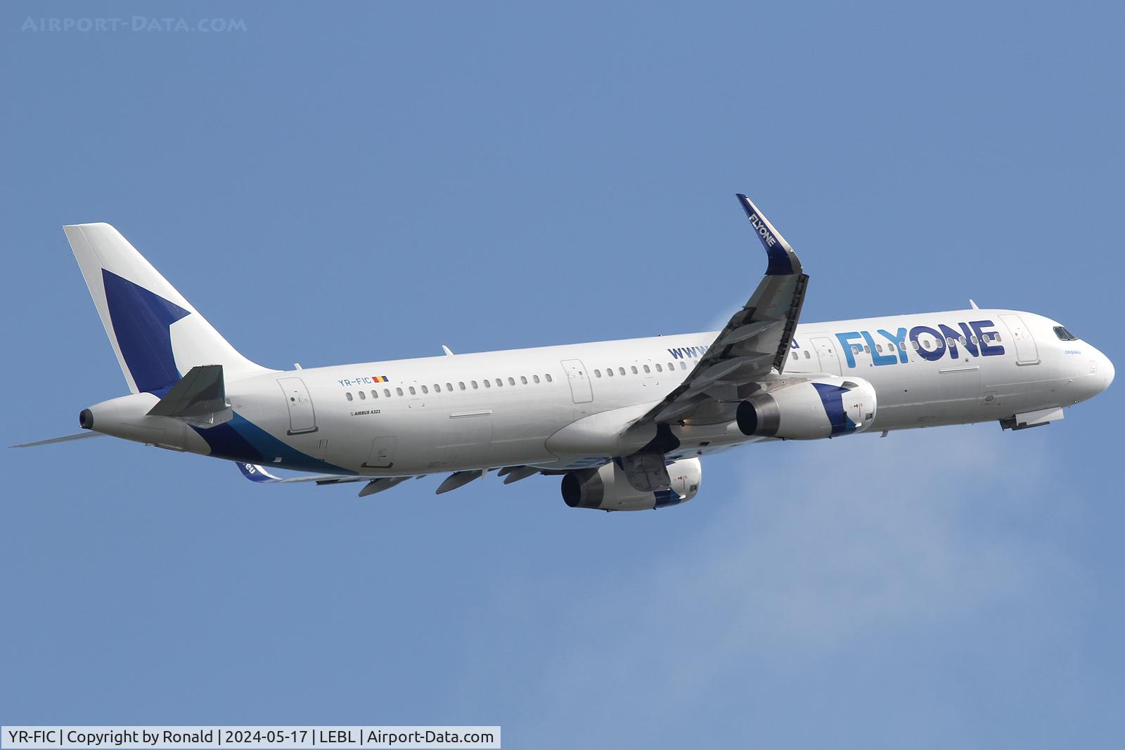 YR-FIC, Airbus A321-231(WL) C/N 6002, at bcn