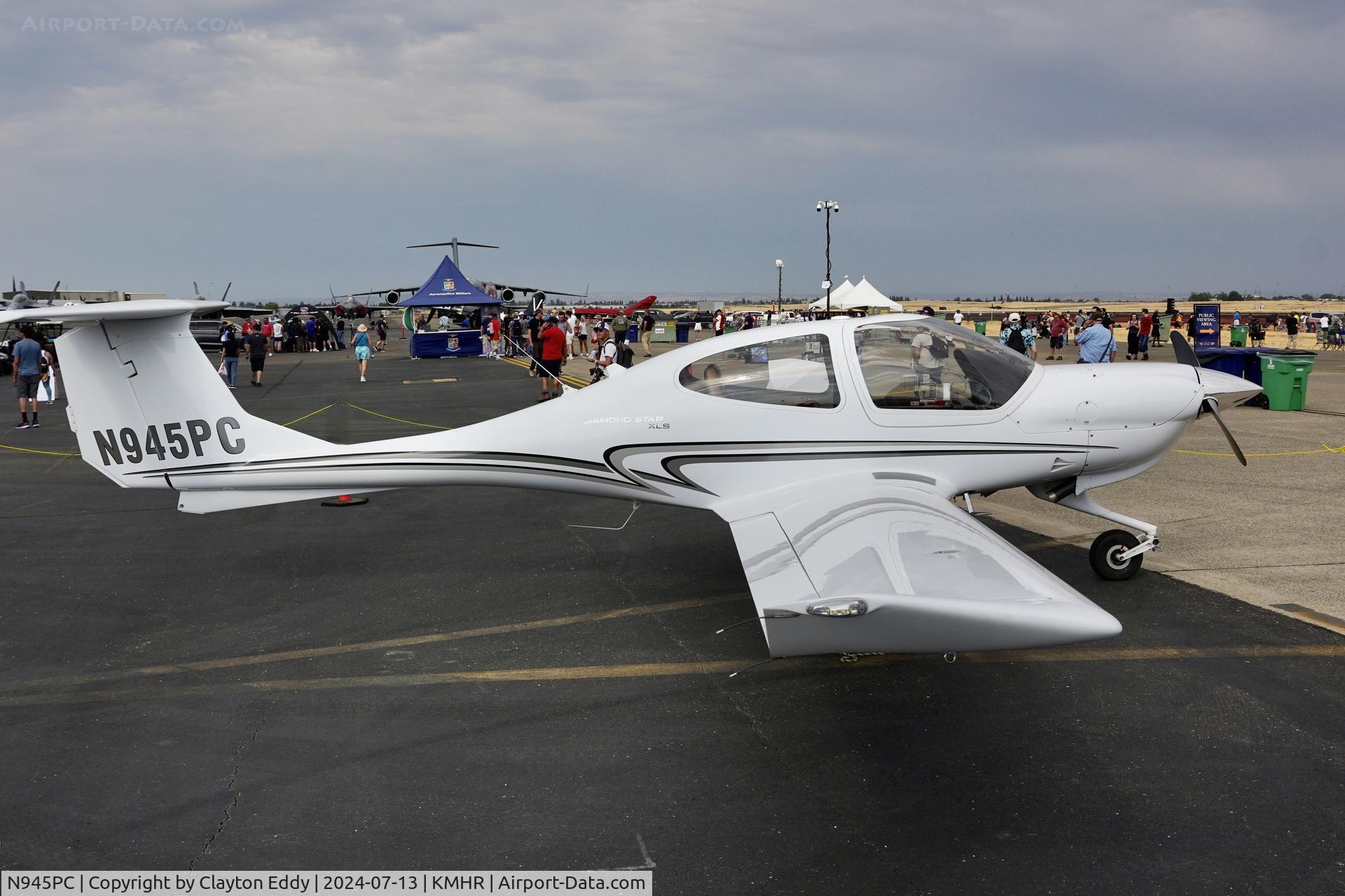 N945PC, 2008 Diamond DA-40 Diamond Star C/N 40.945, Capital airshow Mather airport in California 2024.
