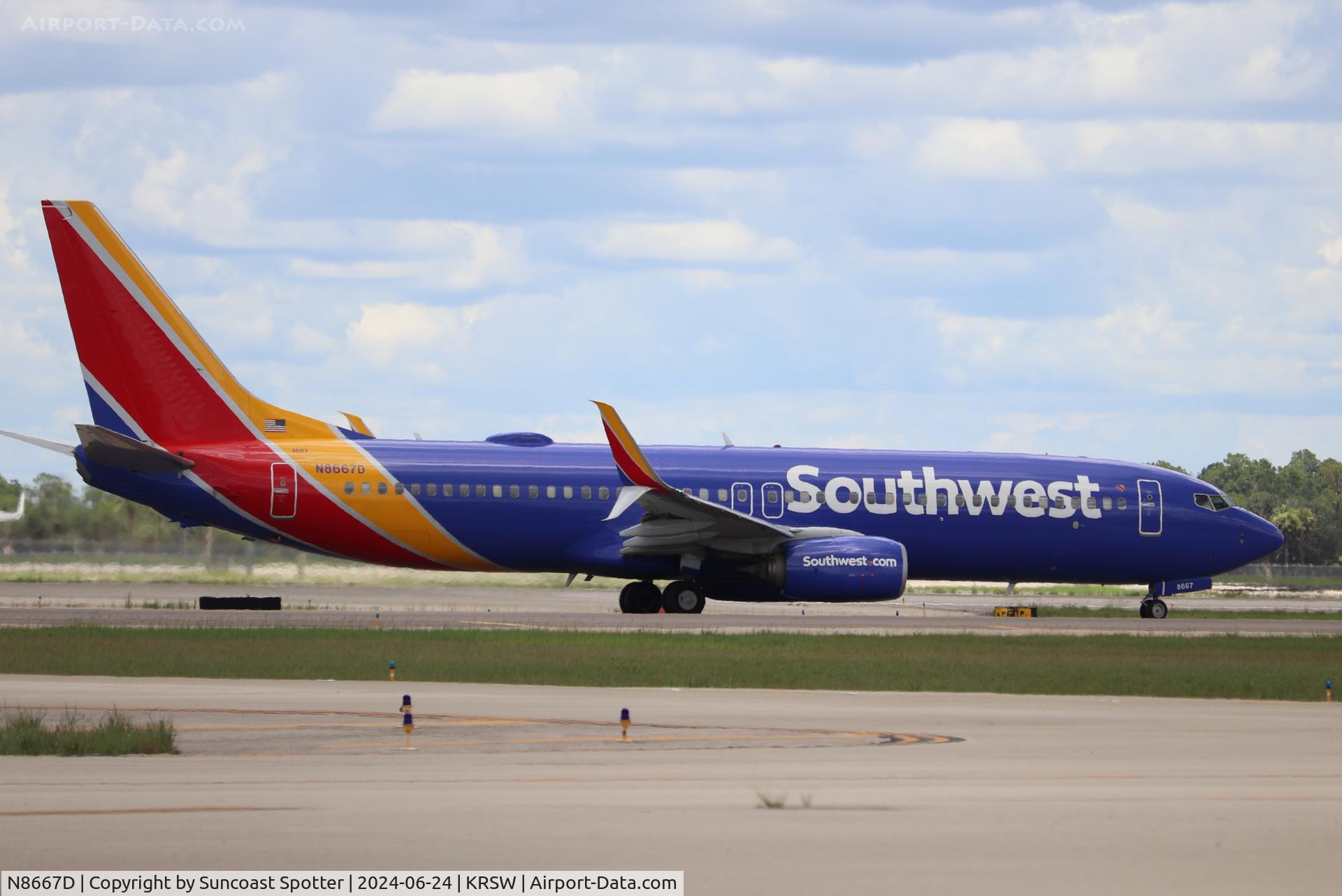N8667D, 2015 Boeing 737-8H4 C/N 36657, Southwest Flight 5098 taxis to the gate at Southwest Florida International Airport following flight from Baltimore-Washington International Airport