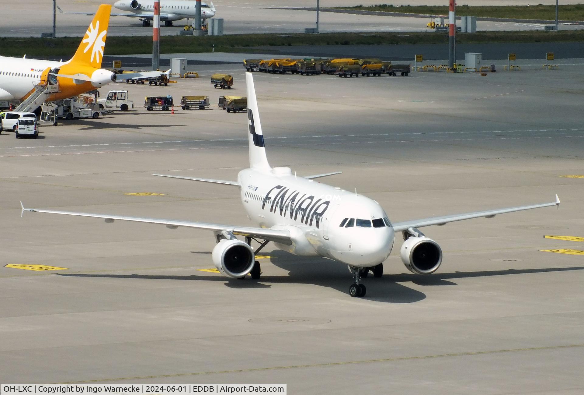 OH-LXC, 2001 Airbus A320-214 C/N 1544, Airbus A320-214 of Finnair at Berlin Brandenburg airport
