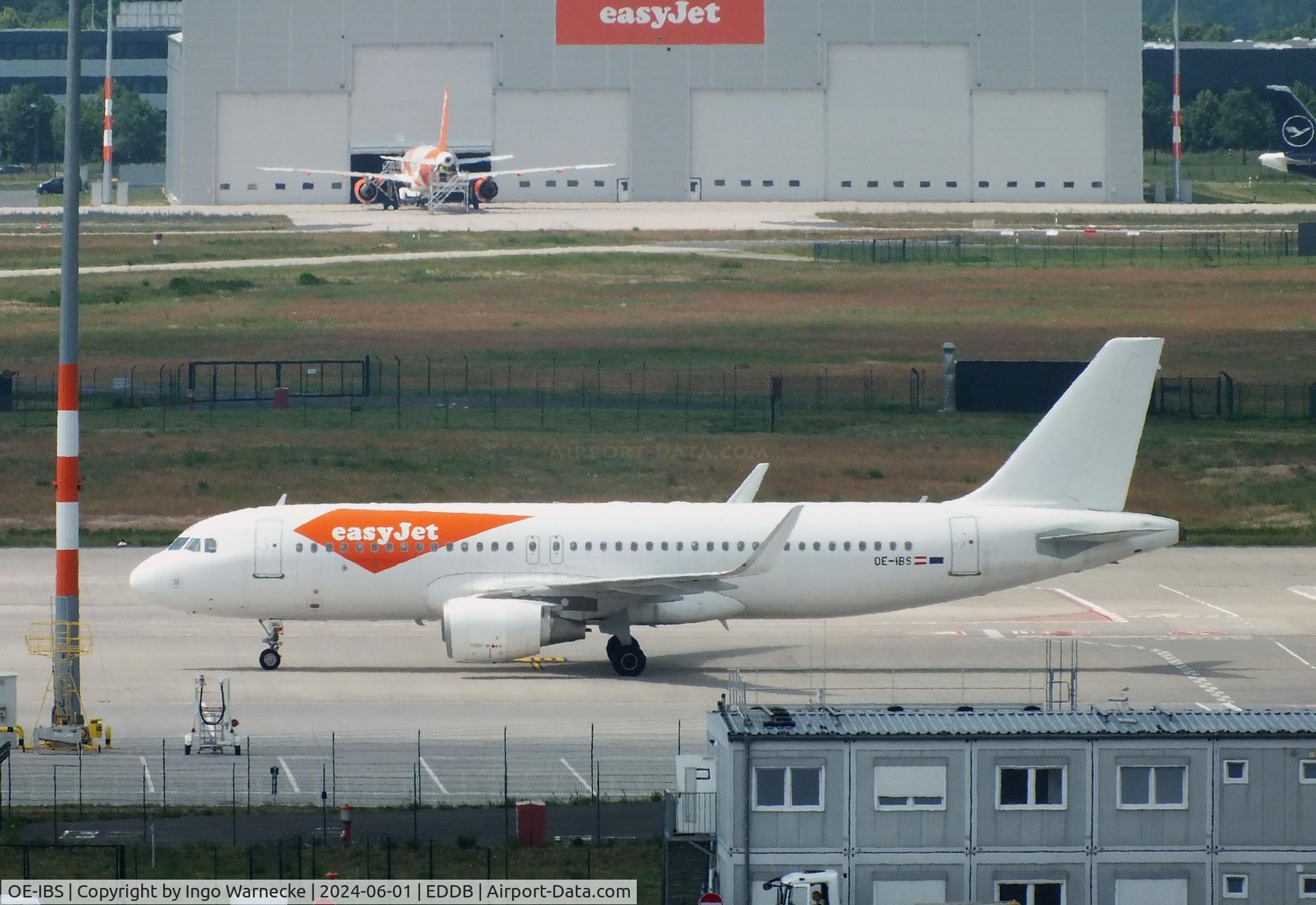 OE-IBS, 2014 Airbus A320-214(W) C/N 6422, Airbus A321-214 of easyJet at Berlin Brandenburg airport