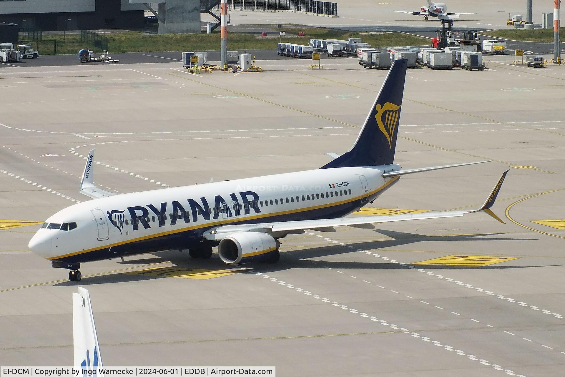 EI-DCM, 2004 Boeing 737-8AS C/N 33807, Boeing 737-8AS of Ryanair at Berlin Brandenburg airport