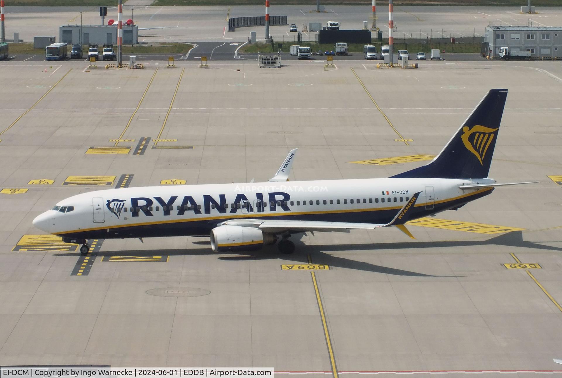 EI-DCM, 2004 Boeing 737-8AS C/N 33807, Boeing 737-8AS of Ryanair at Berlin Brandenburg airport
