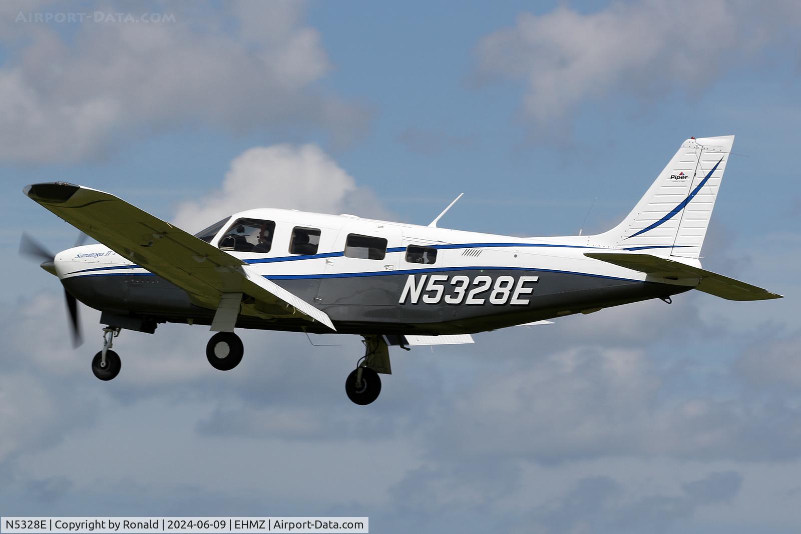 N5328E, 2001 Piper PA-32R-301T Turbo Saratoga C/N 3257256, at ehmz