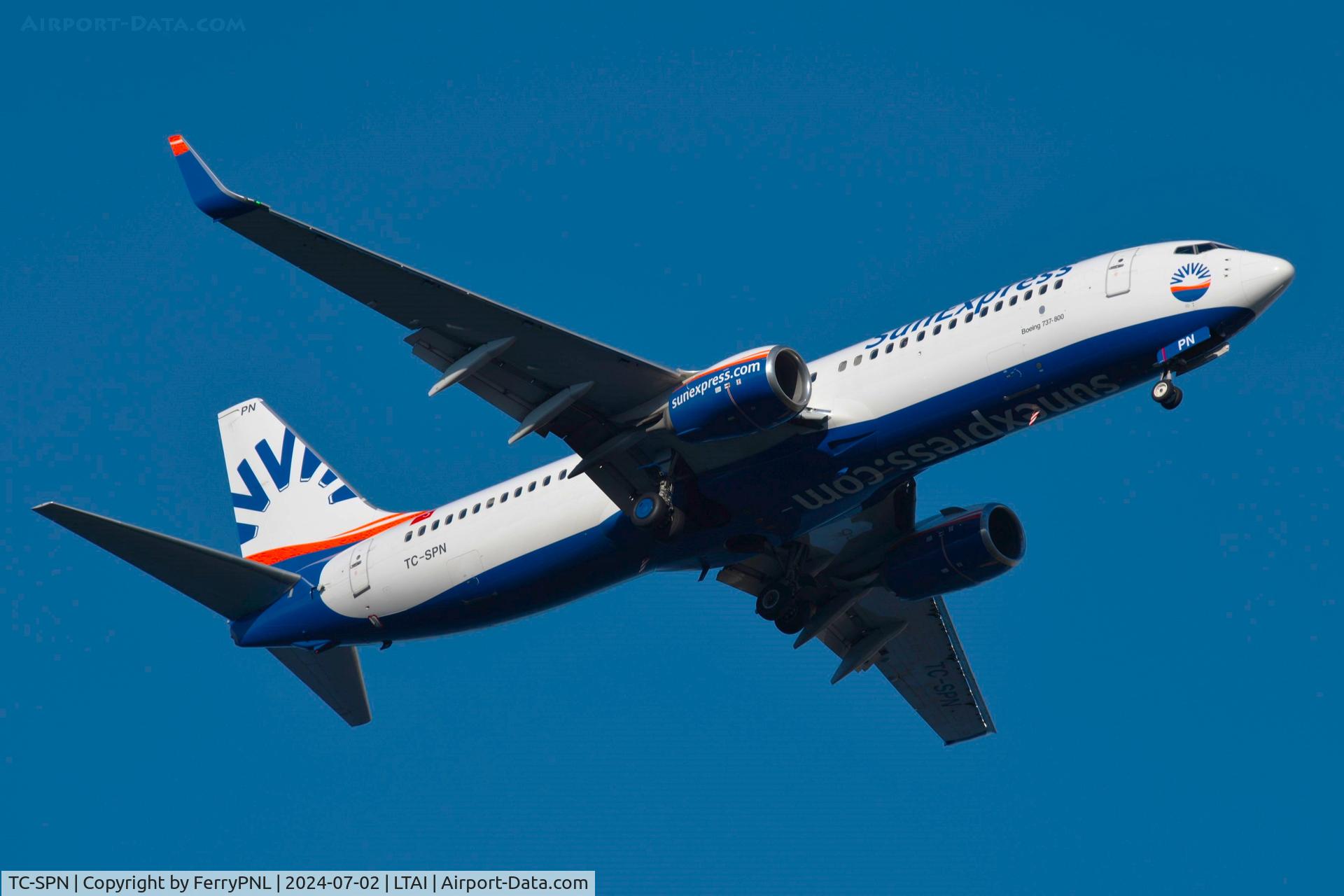 TC-SPN, 2018 Boeing 737-8KV C/N 60175, SunExpress B738 arriving
