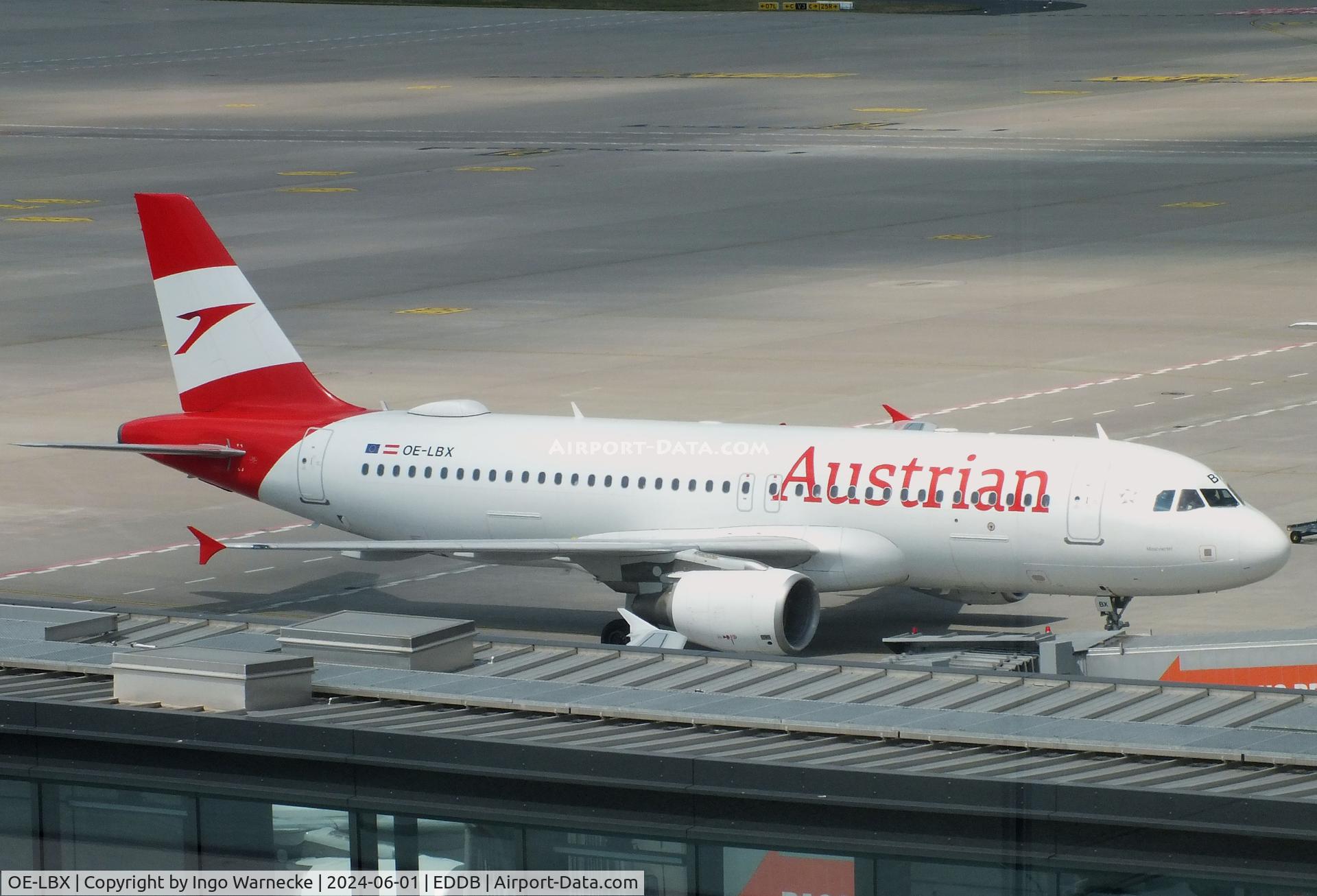 OE-LBX, 2002 Airbus A320-214 C/N 1735, Airbus A320-214 of Austrian Airlines at Berlin Brandenburg airport