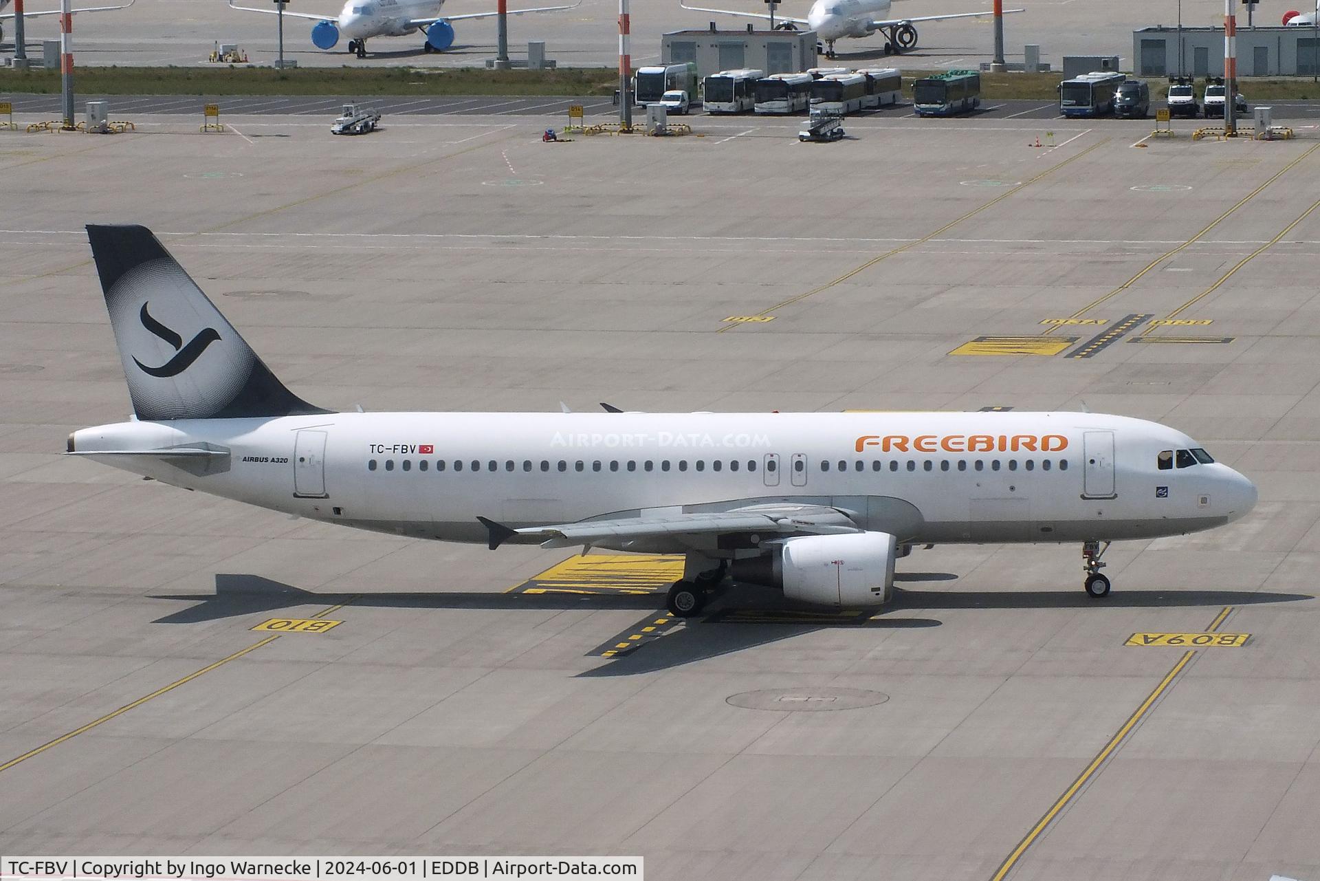 TC-FBV, 2011 Airbus A320-214 C/N 4658, Airbus A320-214 of Freebird Airlines at Berlin Brandenburg airport