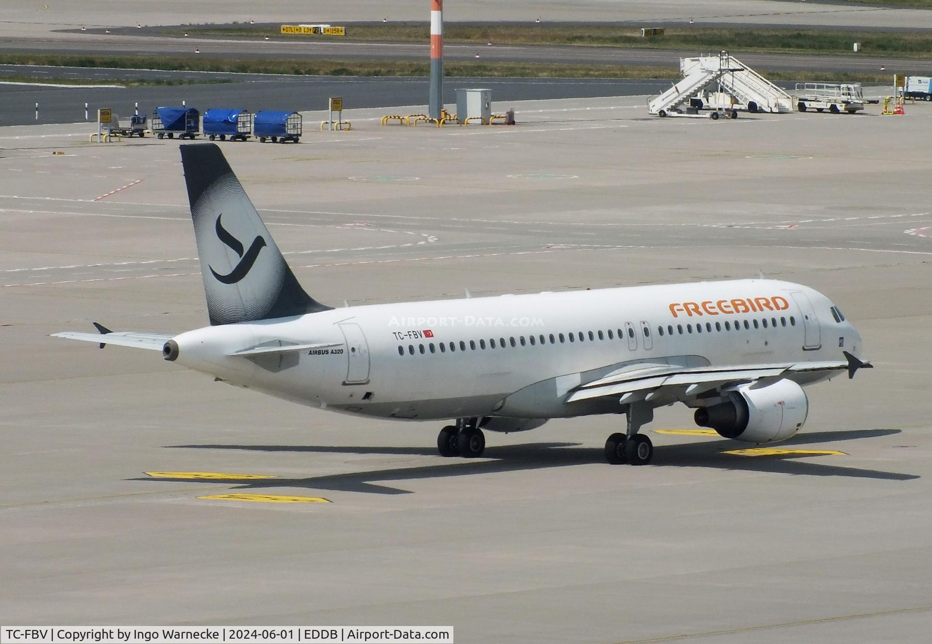 TC-FBV, 2011 Airbus A320-214 C/N 4658, Airbus A320-214 of Freebird Airlines at Berlin Brandenburg airport