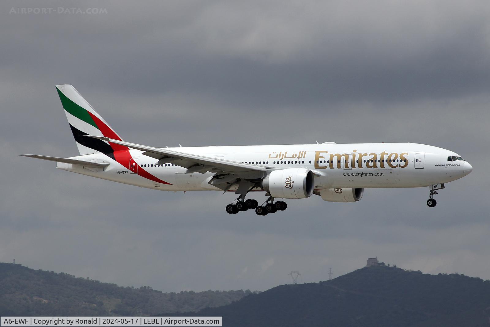 A6-EWF, 2008 Boeing 777-21H/LR C/N 35586, at bcn