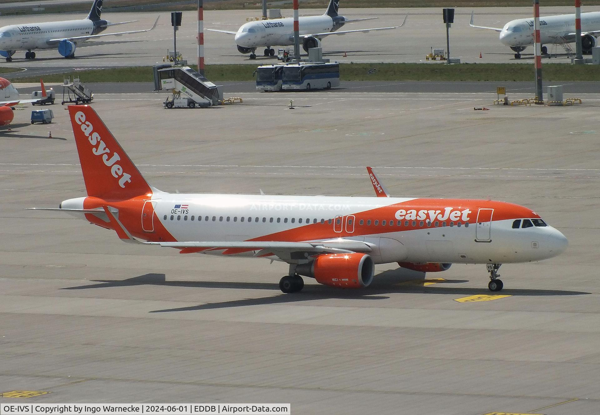 OE-IVS, 2016 Airbus A320-214 C/N 7235, Airbus A320-214 of easyJet at Berlin Brandenburg airport