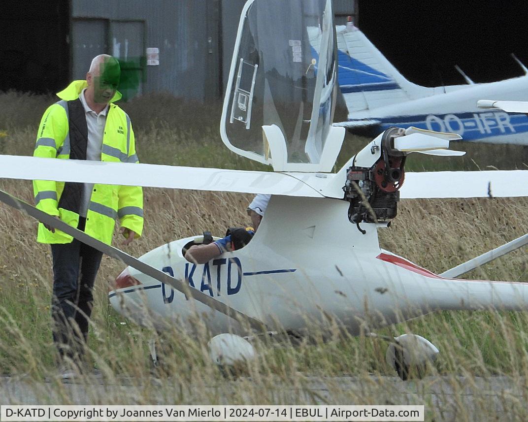 D-KATD, Technoflug Piccolo C/N 009, Ursel