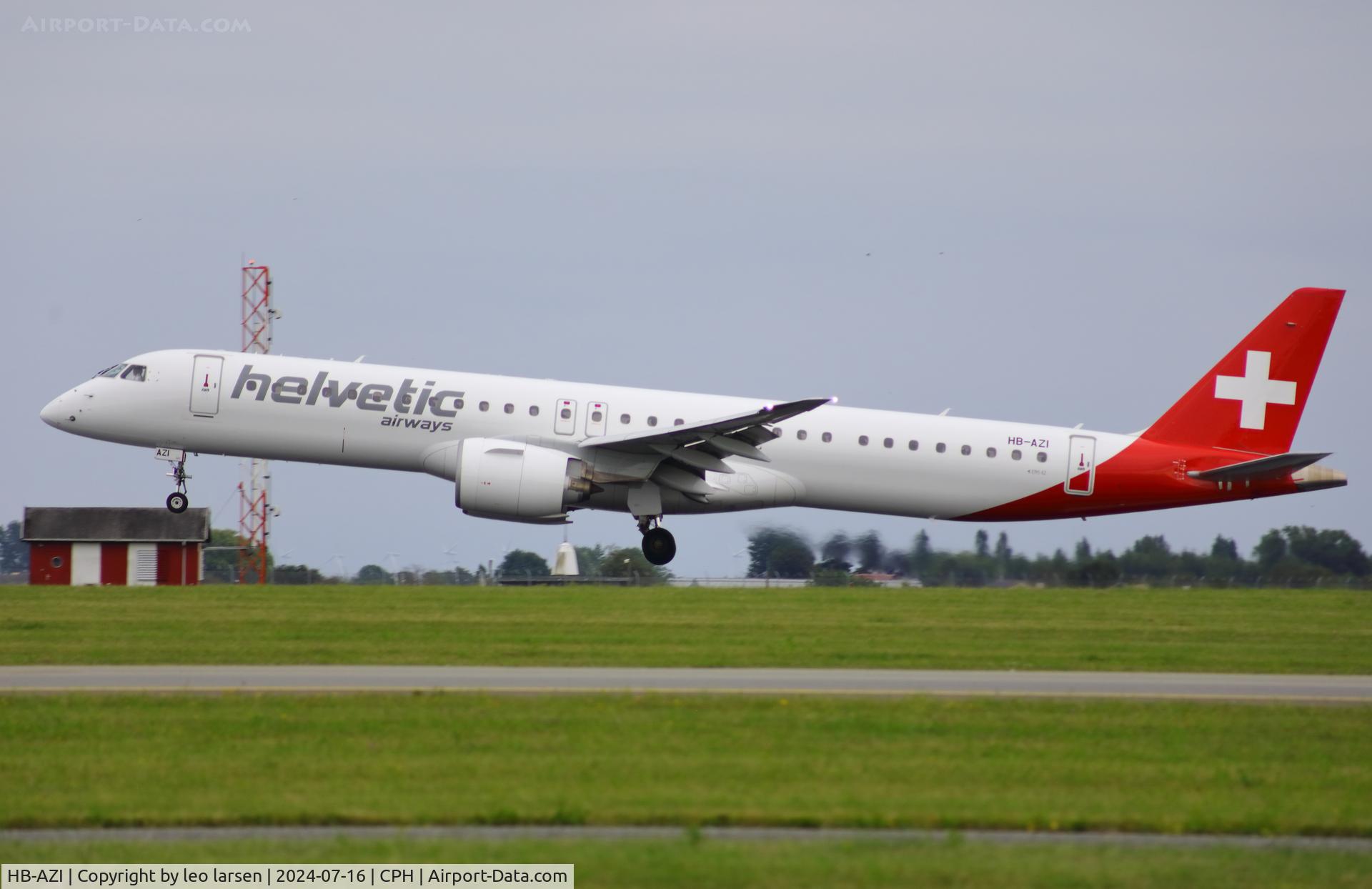 HB-AZI, 2021 Embraer E195-E2 (ERJ-190-400STD) C/N 19020055, Copenhagen 16.7.2024