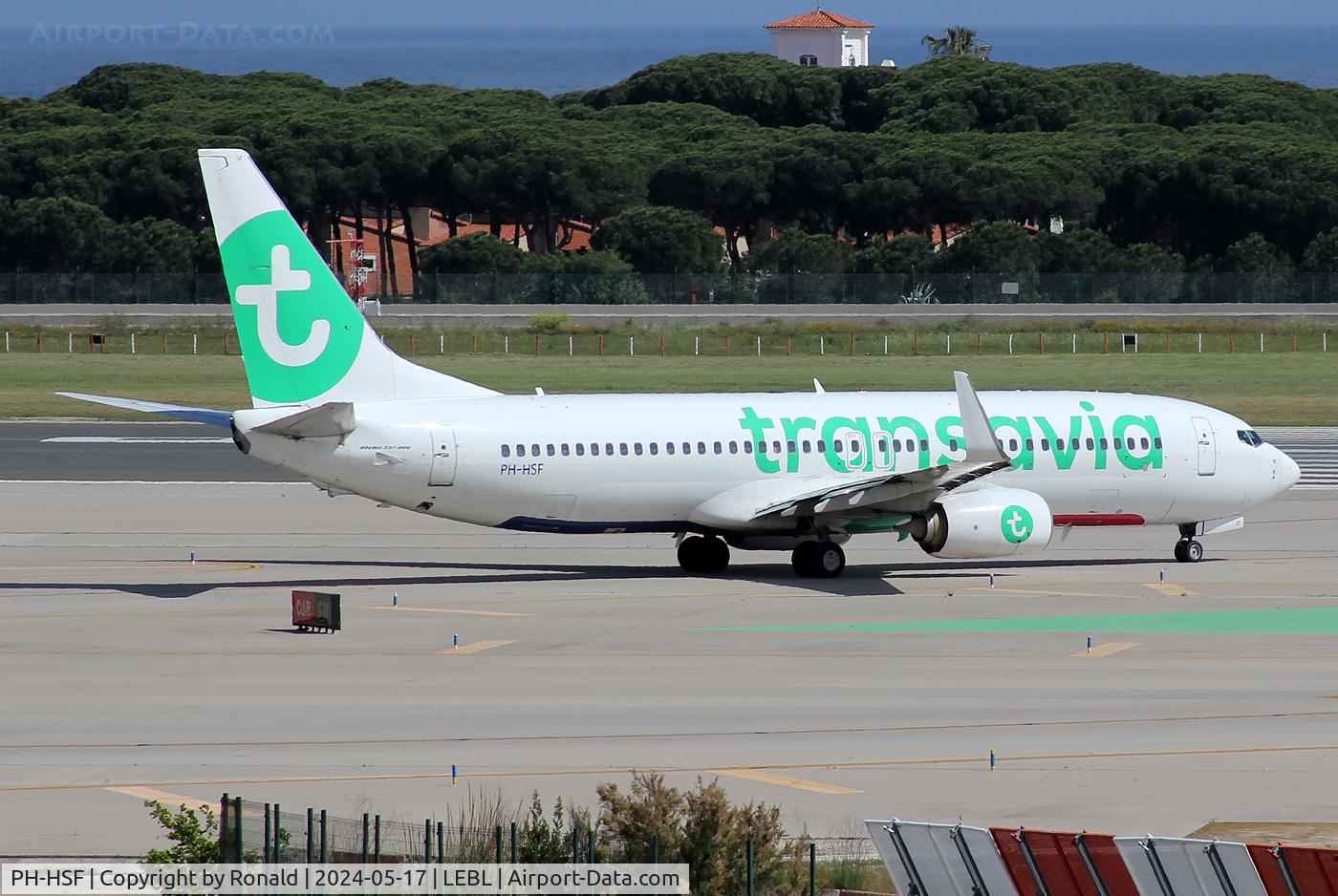 PH-HSF, 2012 Boeing 737-8K2 C/N 39261, at bcn