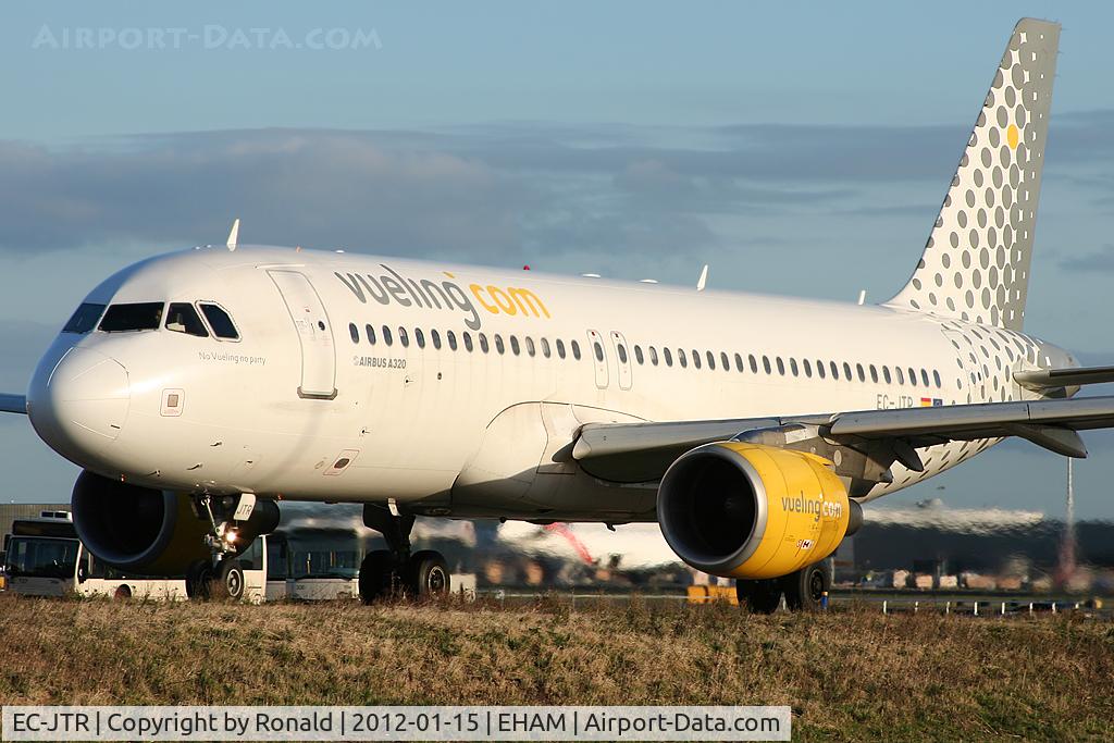 EC-JTR, 2006 Airbus A320-214 C/N 2798, at eham