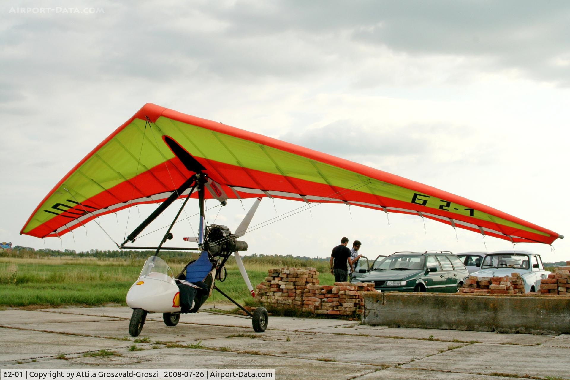 62-01, 2001 Halley Apollo C-10 Racer GTE C/N 170501/010101, Balatonfökajár Airport, Hungary - Sirály cup 2008