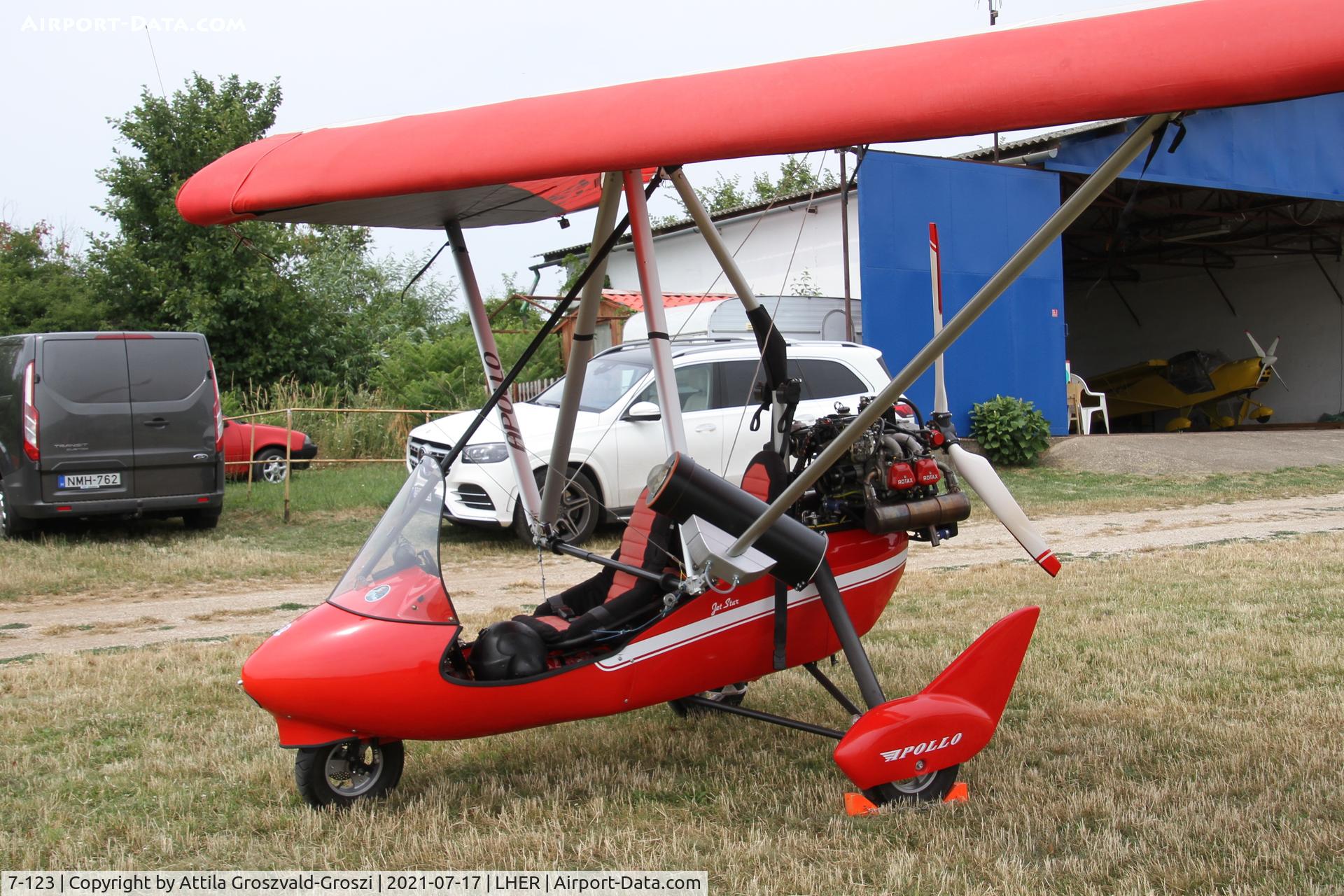 7-123, Halley Apollo/Jet Star, LHER - Eger, Apollo Airport, Hungary