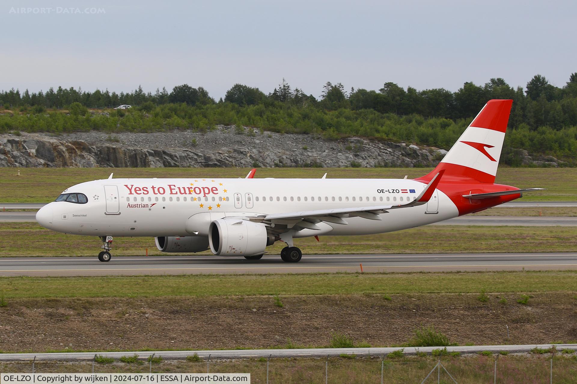 OE-LZO, 2022 Airbus A320-271N C/N 11076, Twy W