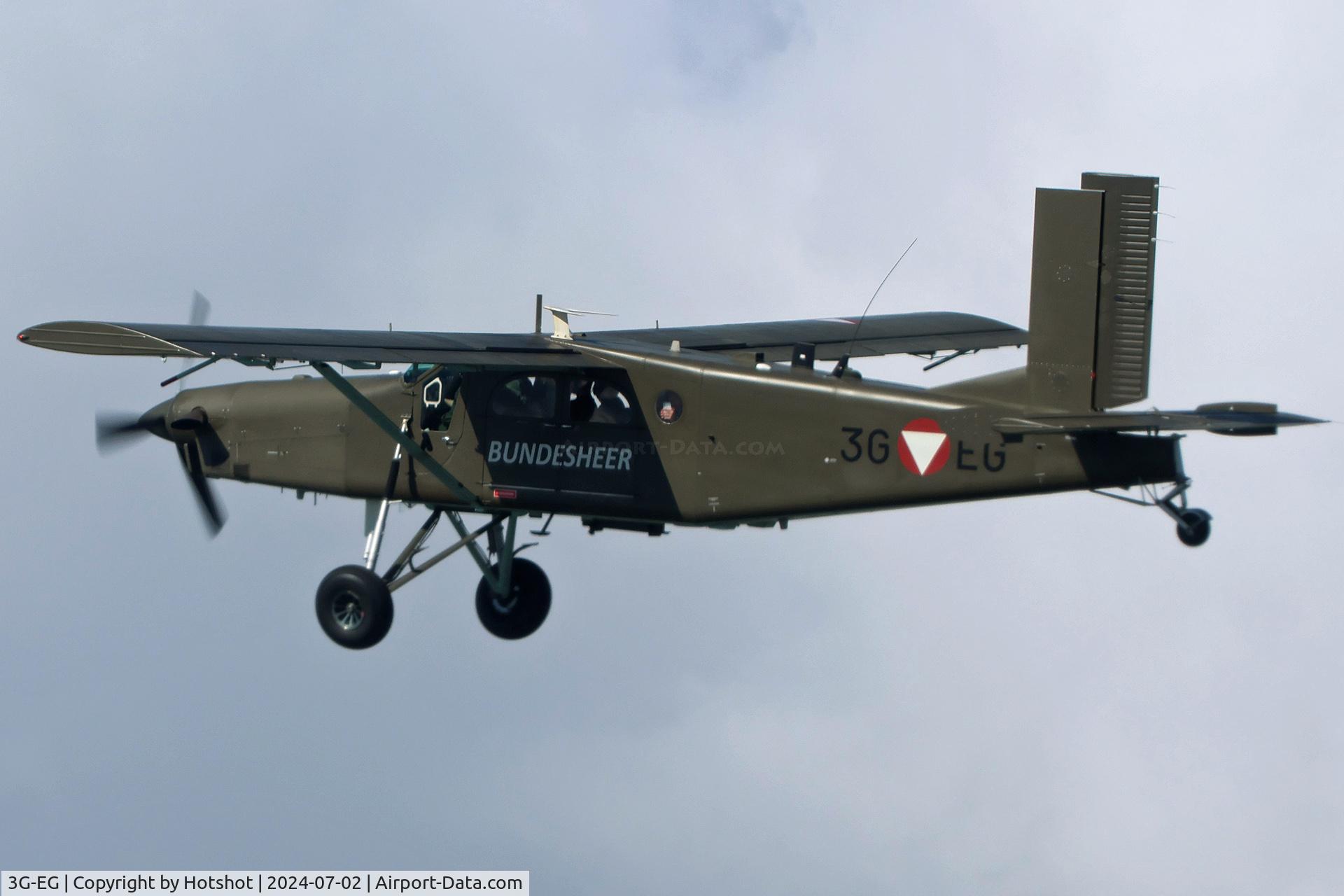 3G-EG, Pilatus PC-6/B2-H2 Turbo Porter C/N 770, In formation