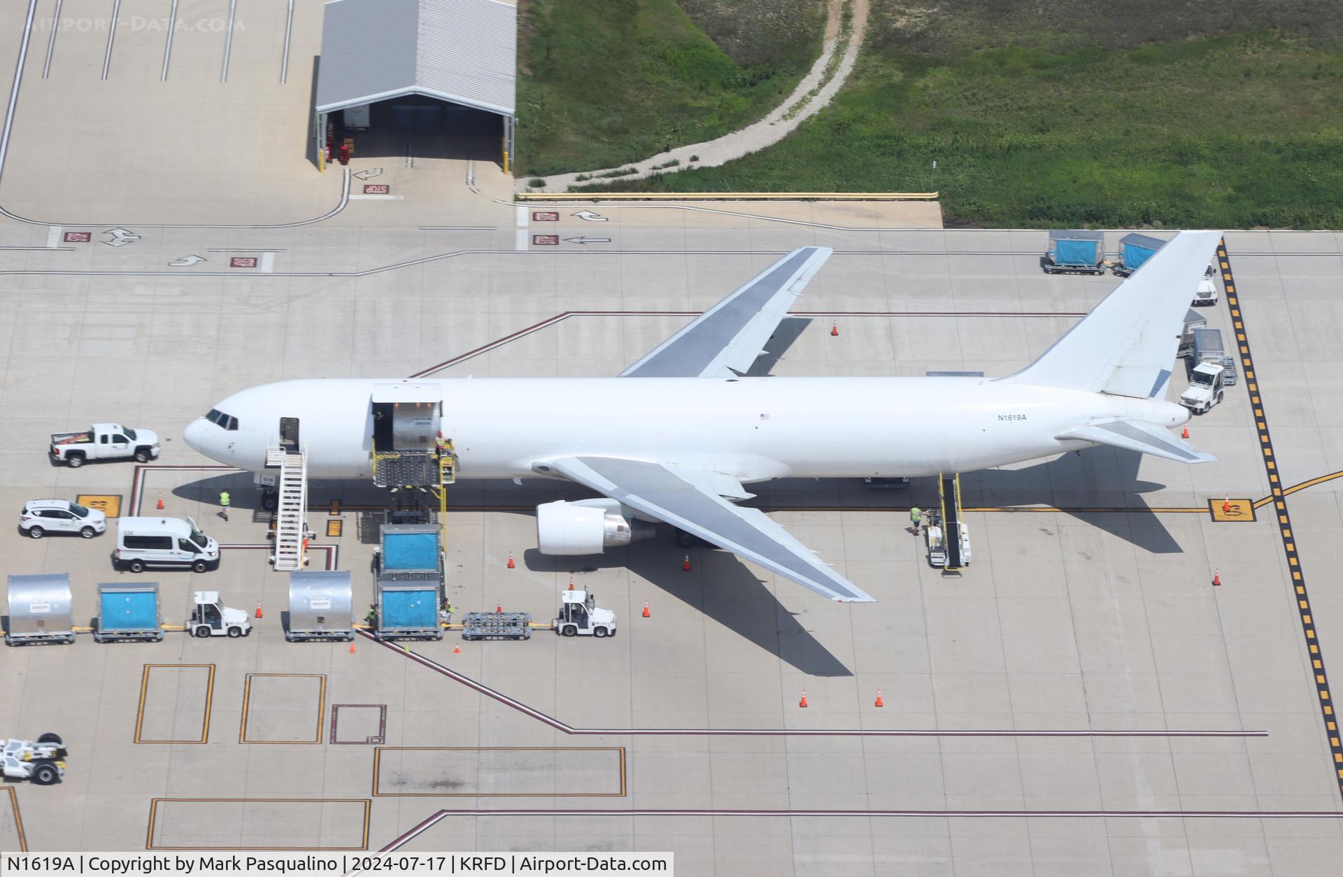 N1619A, 1993 Boeing 767-3Y0/ER C/N 26208, Boeing 767-3Y0/ER
