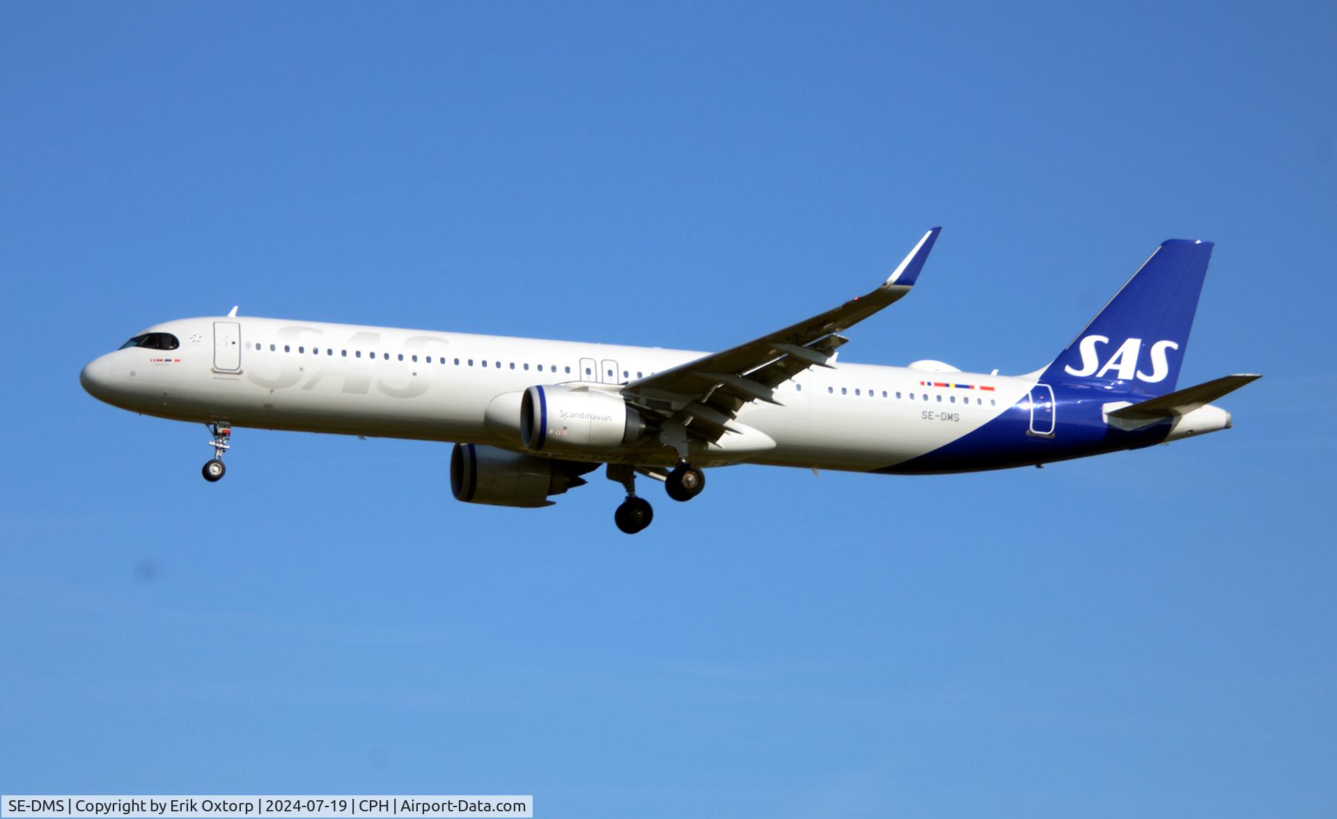 SE-DMS, 2021 Airbus A321-253NX C/N 10500, SE-DMS landing rw 22L