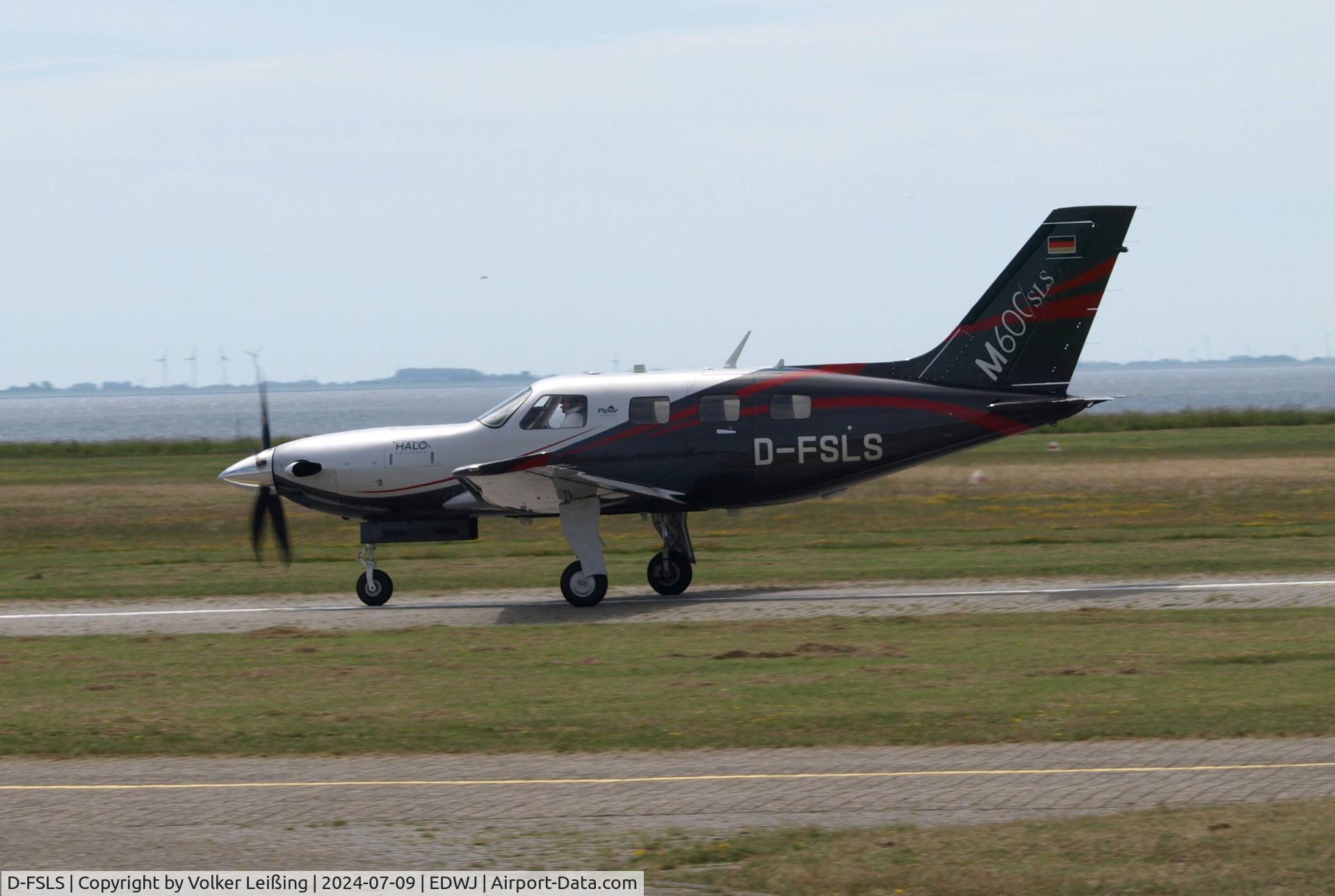 D-FSLS, 2023 Piper PA-46-600TP Meridian M600 SLS C/N 4698240, taking of