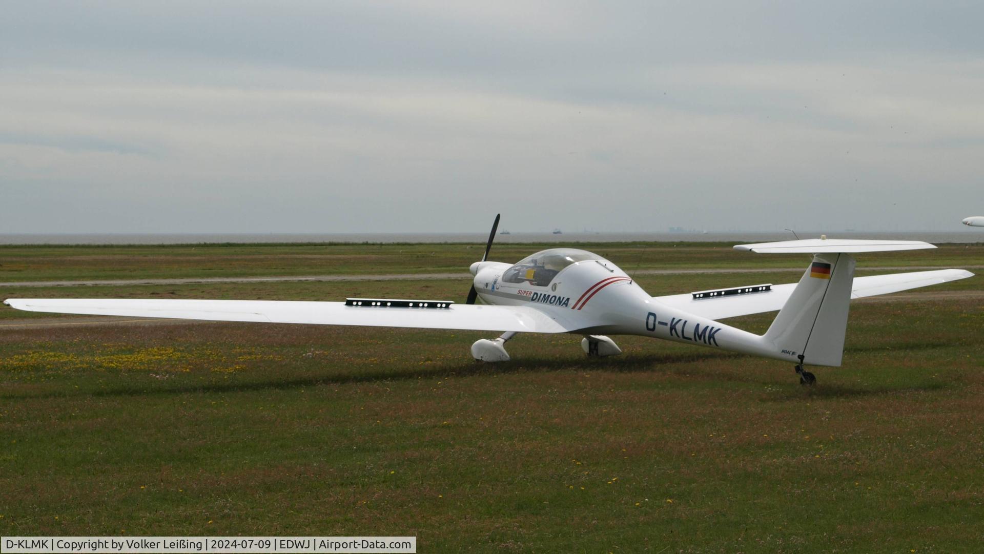 D-KLMK, 1990 Diamond HK36 R Super Dimona C/N 36367, parking