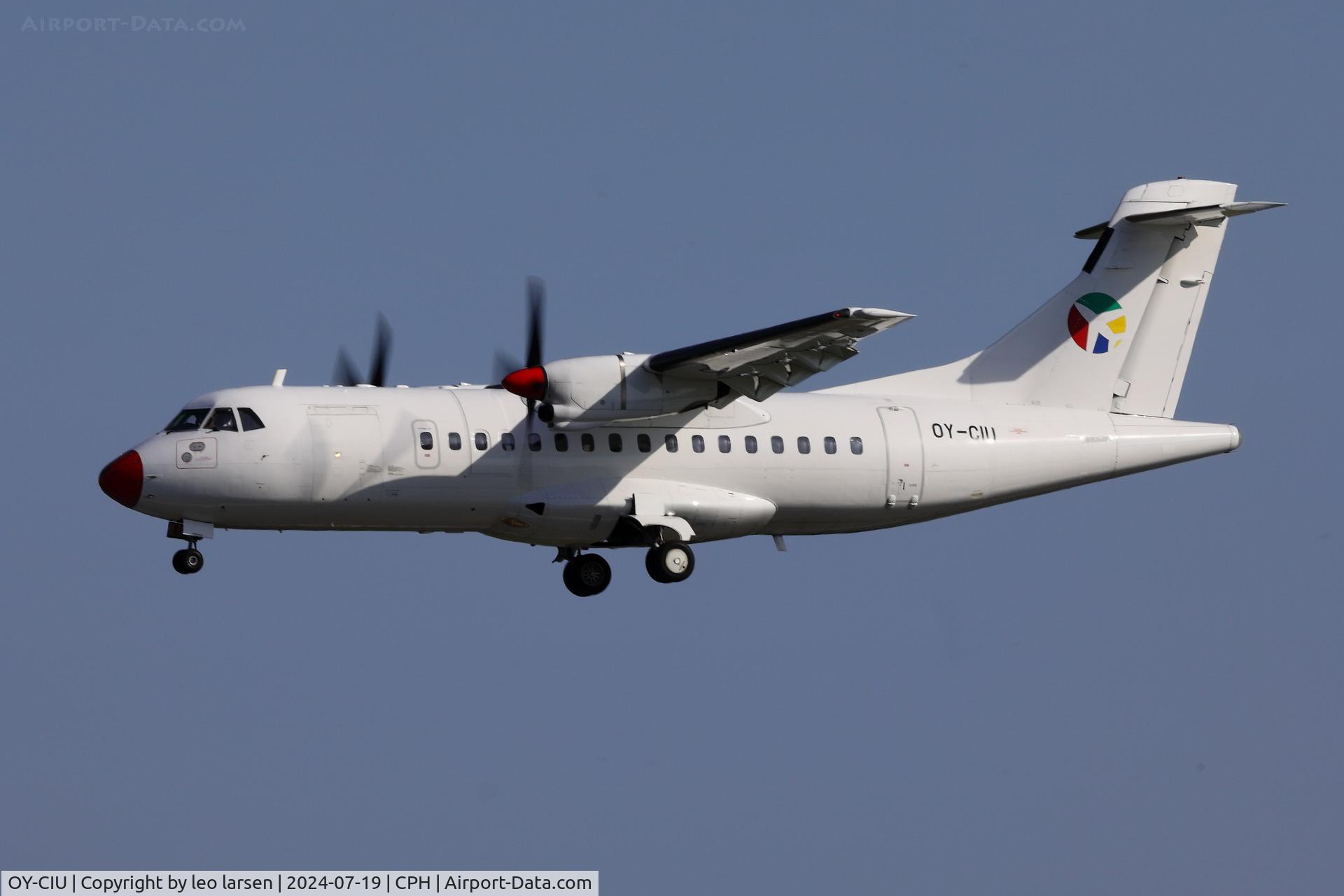 OY-CIU, 1988 ATR 42-312 C/N 112, Copenhagen l/d R-04L