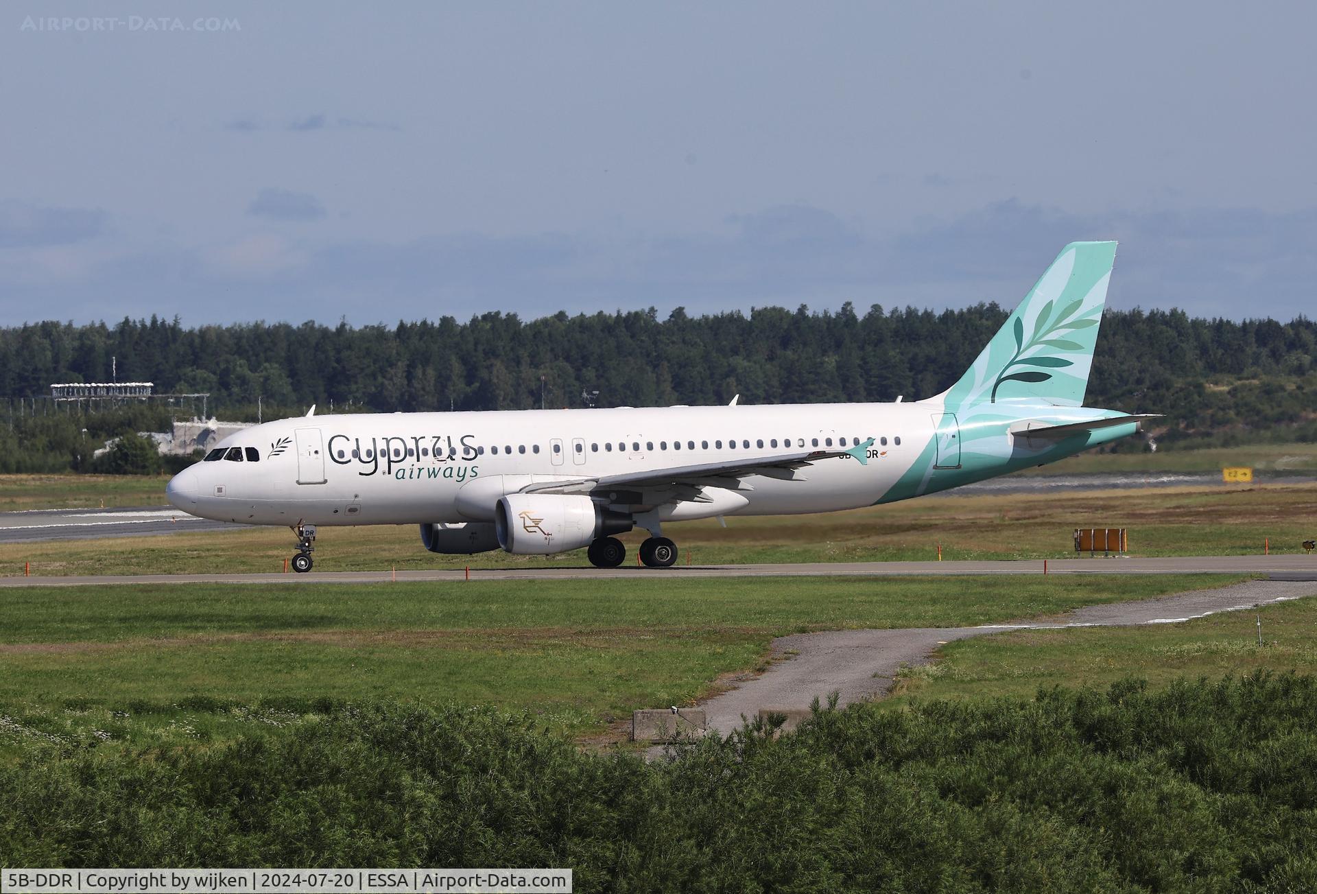 5B-DDR, 2009 Airbus A320-214 C/N 3933, Rwy 01L