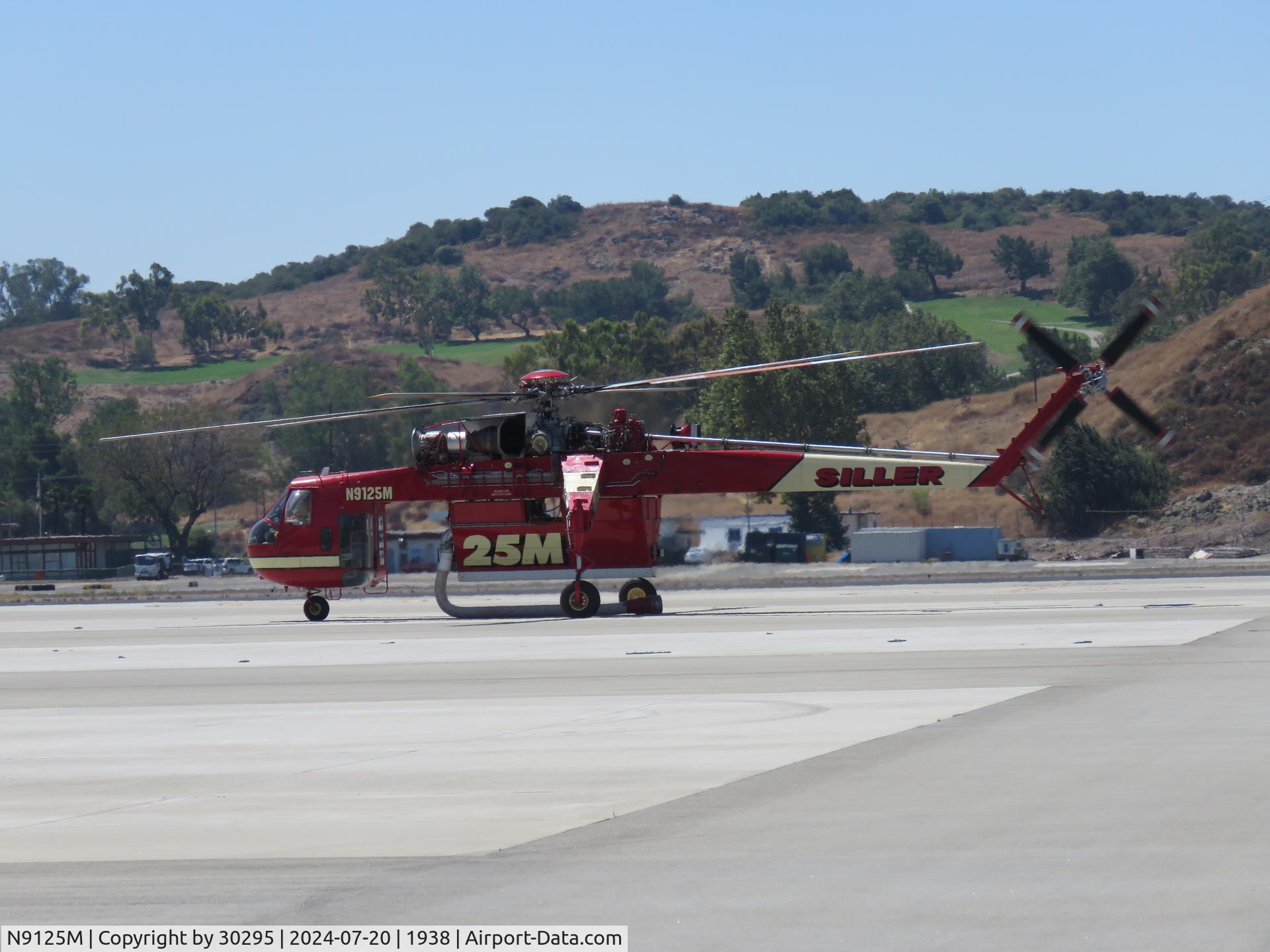 N9125M, 1968 Sikorsky CH-54A Tarhe (S-64E Skytrain) C/N 64057, Warming up