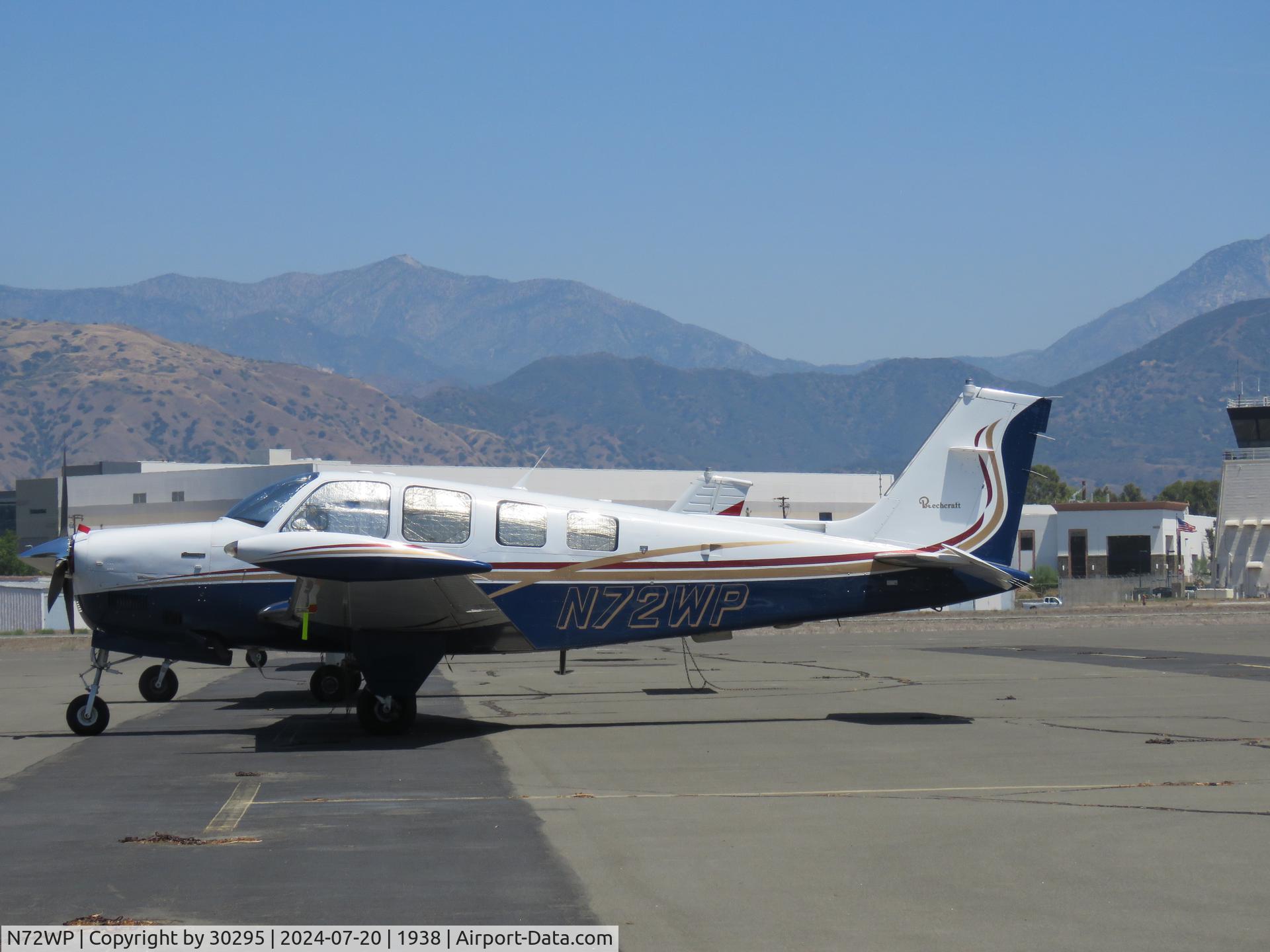 N72WP, 1985 Beech A36 Bonanza 36 C/N E-2288, Parked