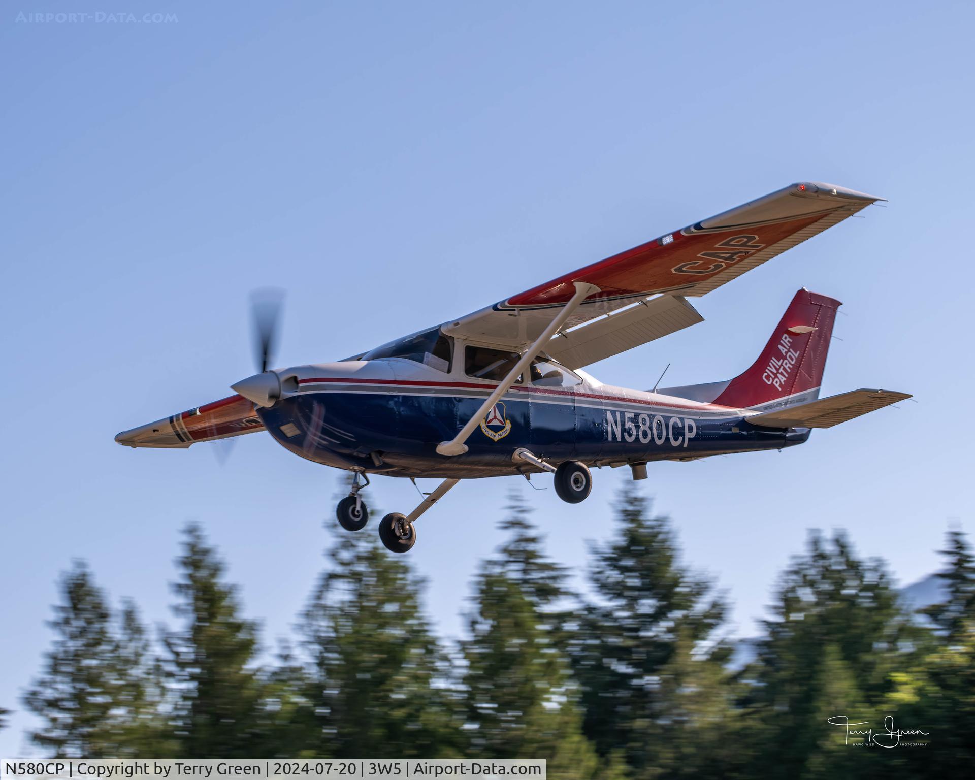 N580CP, Cessna T182T Turbo Skylane C/N T18209034, 2024 CONCRETE FLY-IN