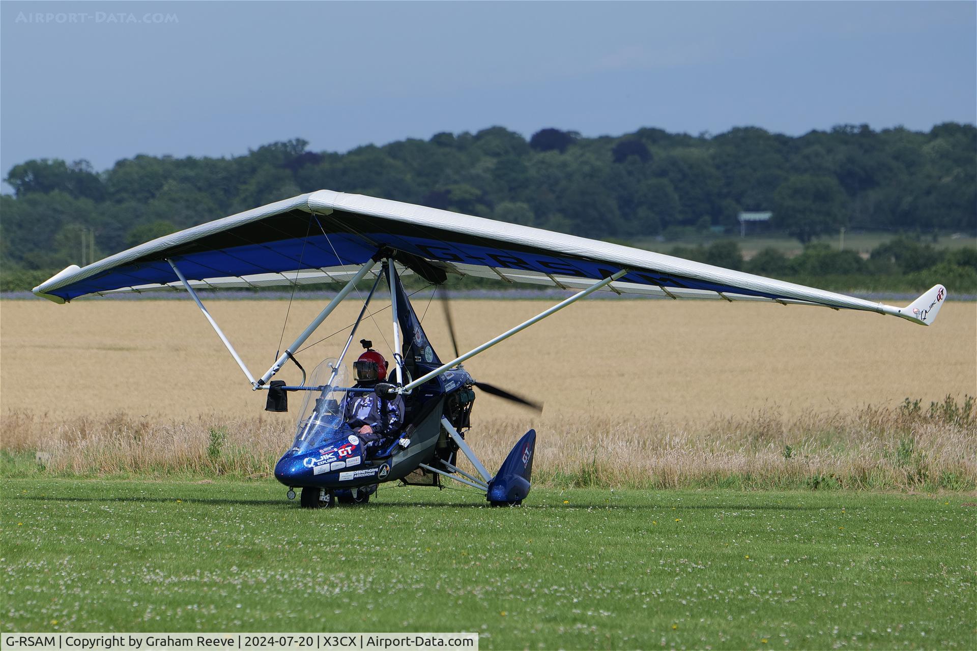 G-RSAM, 2012 P & M Aviation Ltd Quik GTR C/N 8638, Departing from Northrepps.
